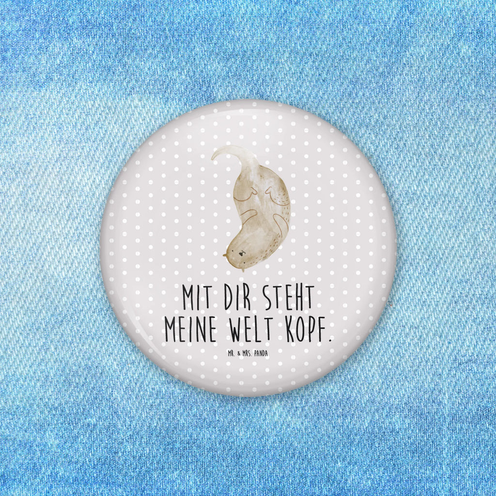 Button Otter kopfüber Runde Buttons 50 mm, Button-Logo 50 mm, Button-Edition 50 mm, Button-Emblem 50 mm, Sammlerbutton 50 mm, Pin 50 mm, Festivalbutton 50 mm, Button Abzeichen 50 mm, Button 50 mm, Button-Sonderedition 50 mm, Badge 50 mm, Button-Motiv 50 mm, Marketingbutton 50 mm, Pin-Button 50 mm, Eventbutton 50 mm, Button-Anstecker 50 mm, Ansteckbutton 50 mm, Button-Design 50 mm, Button-Lieferung 50 mm, Button-Presse 50 mm, Button-Button 50 mm, Vereinsbutton 50 mm, Button-Set 50 mm, Werbebutton 50 mm, Button-Sujet 50 mm, Button-Pin 50 mm, Button-Kollektion 50 mm, Button-Badge 50 mm, Button-Druck 50 mm, Otter, Fischotter, Seeotter, Otter Seeotter See Otter
