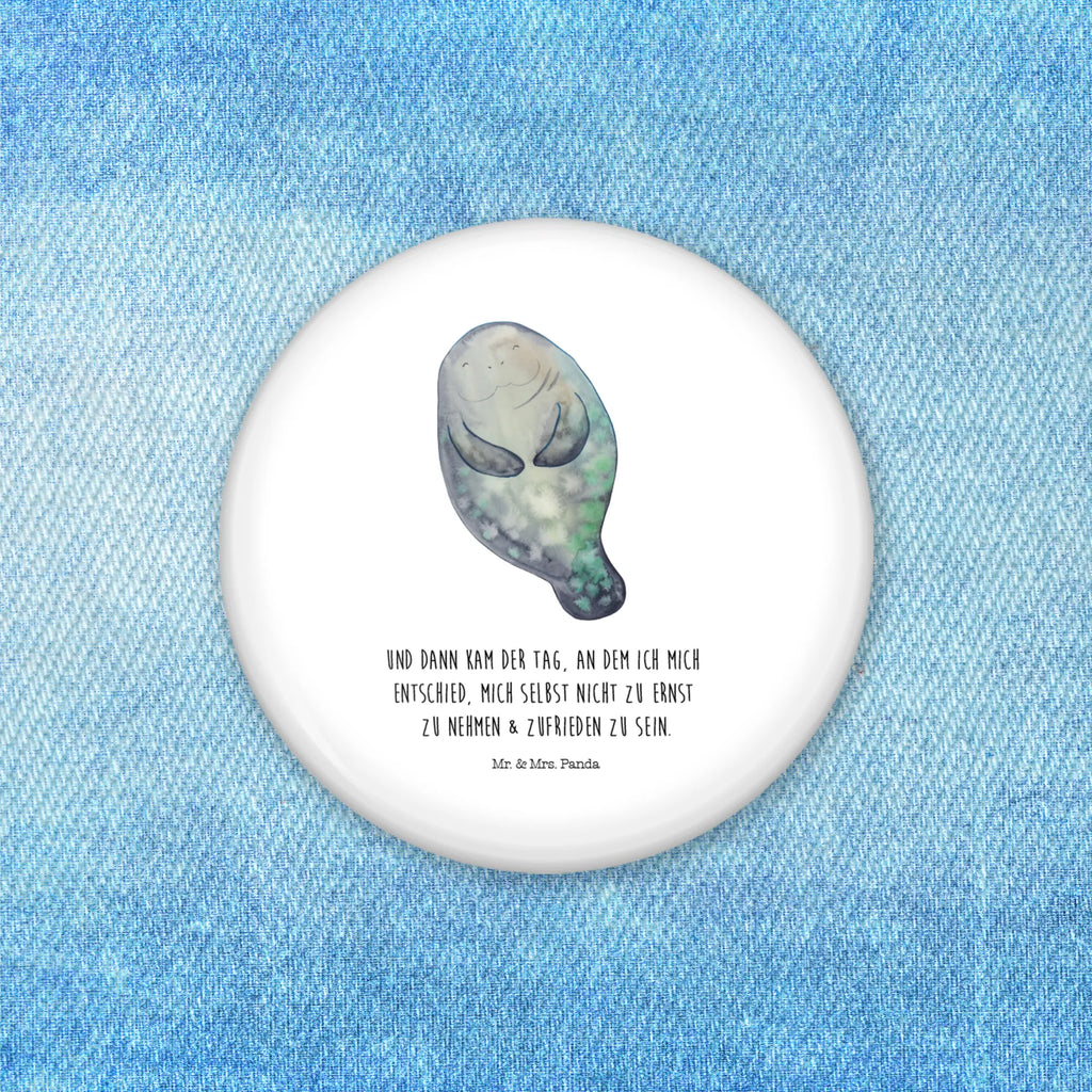 Button manatee happy Eventbutton 50 mm, Button-Lieferung 50 mm, Badge 50 mm, Button-Design 50 mm, Button-Edition 50 mm, Button-Badge 50 mm, Button-Anstecker 50 mm, Pin 50 mm, Button-Pin 50 mm, Button Abzeichen 50 mm, Button-Sujet 50 mm, Button-Kollektion 50 mm, Runde Buttons 50 mm, Marketingbutton 50 mm, Ansteckbutton 50 mm, Vereinsbutton 50 mm, Button-Button 50 mm, Werbebutton 50 mm, Button-Druck 50 mm, Button-Emblem 50 mm, Button-Motiv 50 mm, Button-Set 50 mm, Button-Sonderedition 50 mm, Button-Logo 50 mm, Sammlerbutton 50 mm, Button 50 mm, Button-Presse 50 mm, Festivalbutton 50 mm, Pin-Button 50 mm, Meerestiere, Meer, Urlaub, Zufrieden, Seekühe, Freundin, Achtsamkeit, Selbstliebe, Respekt, Seekuh, Neuanfang, Neustart, Liebeskummer