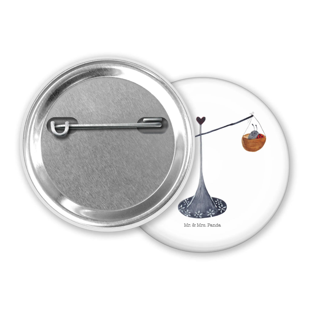 Button Sternzeichen Waage Pin 50 mm, Button-Sujet 50 mm, Button-Kollektion 50 mm, Button-Emblem 50 mm, Pin-Button 50 mm, Button-Motiv 50 mm, Button-Set 50 mm, Button-Design 50 mm, Button-Presse 50 mm, Button-Edition 50 mm, Eventbutton 50 mm, Button-Button 50 mm, Button 50 mm, Button-Pin 50 mm, Werbebutton 50 mm, Marketingbutton 50 mm, Vereinsbutton 50 mm, Badge 50 mm, Button-Sonderedition 50 mm, Button-Badge 50 mm, Button Abzeichen 50 mm, Ansteckbutton 50 mm, Button-Lieferung 50 mm, Festivalbutton 50 mm, Runde Buttons 50 mm, Button-Anstecker 50 mm, Button-Druck 50 mm, Button-Logo 50 mm, Sammlerbutton 50 mm, Tierkreiszeichen, Sternzeichen, Horoskop, Astrologie, Aszendent, Biene, Geburtstag Oktober, Gleichgewicht, Waage, Waage Sternzeichen, Marienkäfer, Waage Geschenk, Geschenk Oktober, Hummel, Geschenk September, Geburtstag September