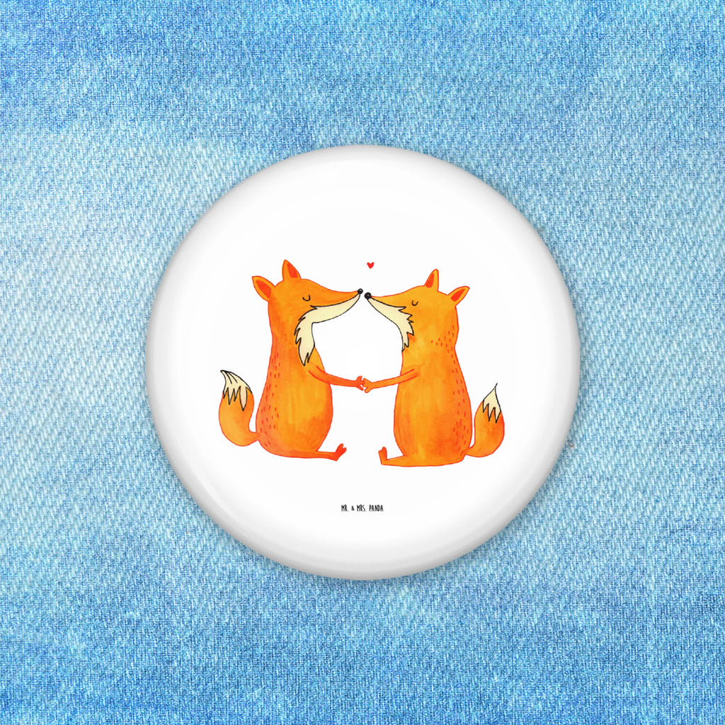 Button Füchse Liebe Button 50 mm, Werbebutton 50 mm, Button-Sujet 50 mm, Eventbutton 50 mm, Badge 50 mm, Button Abzeichen 50 mm, Button-Presse 50 mm, Vereinsbutton 50 mm, Button-Design 50 mm, Button-Druck 50 mm, Festivalbutton 50 mm, Button-Pin 50 mm, Pin 50 mm, Sammlerbutton 50 mm, Button-Anstecker 50 mm, Button-Sonderedition 50 mm, Button-Button 50 mm, Marketingbutton 50 mm, Button-Kollektion 50 mm, Button-Motiv 50 mm, Button-Edition 50 mm, Button-Lieferung 50 mm, Button-Badge 50 mm, Pin-Button 50 mm, Button-Logo 50 mm, Button-Emblem 50 mm, Ansteckbutton 50 mm, Runde Buttons 50 mm, Button-Set 50 mm, Fuchs, Partner, Ehe, Paar, Ehemann, Freundin, Ehefrau, Füchse, Freund, Liebesbeweis, Liebespaar, Liebe, Fox, Verlobte
