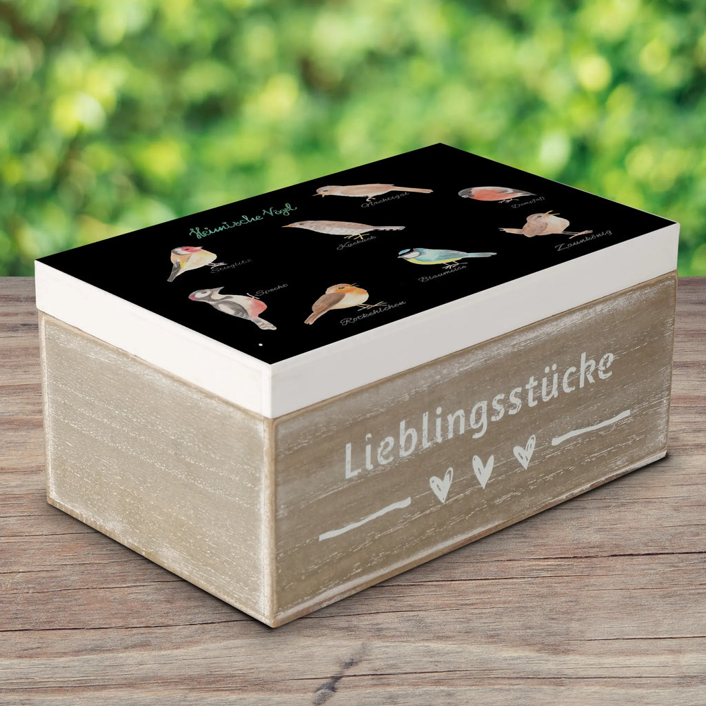 Wooden chest Native birds Box aus Holz, aufbewahrungstruhe, Holz Aufbewahrungsbox, holzschatulle, Holzboxen, holzkästchen, kiste holz, Schatulle, box holz, aufbewahrungskiste mit deckel, Holzkiste mit Deckel, aufbewahrungskisten, truhe holz, Holzkiste, aufbewahrungsboxen, Aufbewahrungskiste, Aufbewahrungsbox aus Holz, Aufbewahrungsbox Holz, Aufbewahrungsbox, Holztruhe, Holzbox mit Deckel, holztruhen, Holzbox, holzschachtel, Holzkisten, Dekoration, Abenteuer, Natur, Outdoor, Blumen Deko, Frühlings Deko, Sommer Deko, positive Botschaft, Naturliebhaber, Heimische Vögel, Vögel