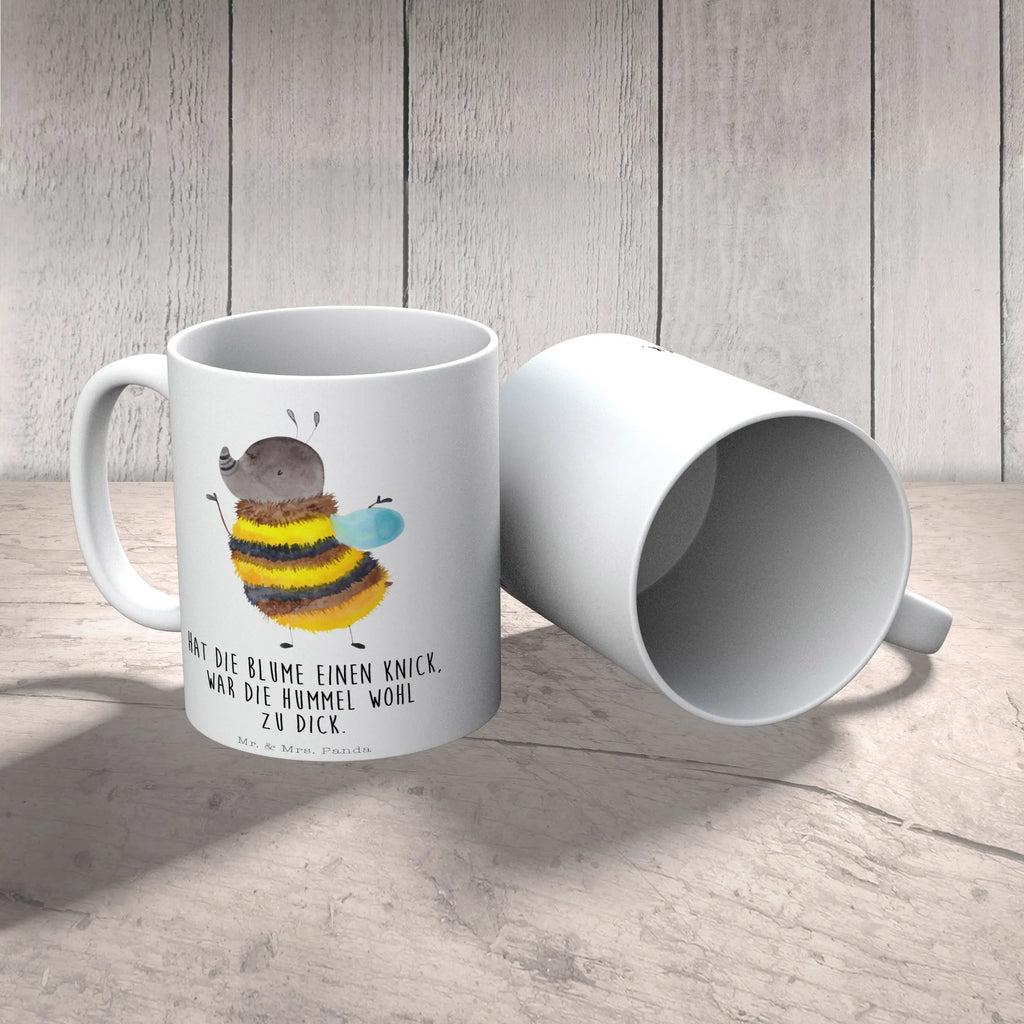 Tasse Hummel flauschig design tasse, Dekotasse, kaffeebecher bedruckt, Tasse mit Motiv, Tasse, Designtasse, Motivtasse, Keramikbecher, Bürotasse, Teepott, tasse für büro, kaffeetasse keramik, Kakaotasse, hochwertige tasse, Kaffeebecher, Frühstücksbecher, Pott, Mug, Teetasse, Bedruckte Tasse, Frühstückstasse, Keramiktasse, Sprüchetasse, schöne tasse, Kaffeetasse, kaffeebecher keramik, Kaffeepott, Teebecher, Henkelbecher, Bürobecher, Trinkbecher, Henkeltasse, haferl, heißgetränkebecher, kaffeetasse bedruckt, tasse für kaffee, milchkaffeetasse, statement tasse, Trinktasse, Becher, Geschenktasse, Coffee Mug, Tasse mit Spruch, Lustige Sprüche, Tiere, Tiermotive, Gute Laune, Biene, Blume, Flauschig, Hummel, Natur