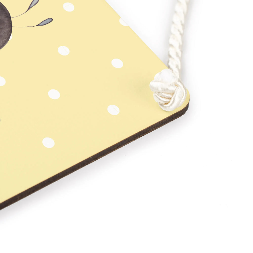 Decorative sign bumblebee fluffy Dekoschild, sprüche schild, Motivschild, wandtafel, Holzschild, Wandschild, holzbild, hängeschild, Spruchschild, Holztafel, Küchenschild, dekotafel, Türschild Familie, Deko Wandtafel, Schild mit Spruch, dekoschilder, Schild, wandhänger, Deko Schild, Badschild, dekoration schild, Türschild, Tiere, Gute Laune, Tiermotive, Lustige Sprüche, Natur, Hummel, Flauschig, Biene, Blume