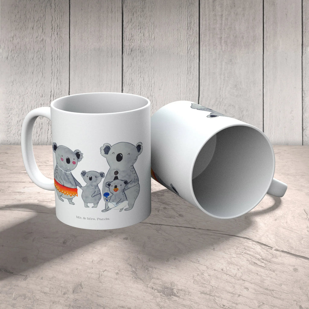 Kindertasse Koala Familie Kindertasse Für Baby, Kinderbecher Für Kleinkinder, Design Kindertasse, Trinklern-Tasse, Kindertasse, Tasse Mit Henkel Für Kinder, Trinklernbecher Aus Kunststoff, Trinklernbecher Personalisiert, Kinder-Keramiktasse, Kindertasse Mit Cartoonmotiv, Kindertasse Für Vorschüler, Kindertasse Bruchsicher, Kindertasse Mit Strohhalm, Kindertasse Mit Griffen, Kindertasse Spülmaschinenfest, Kindertasse Aus Silikon, Kinder-Thermobecher, Kindertasse Mikrowellengeeignet, Kindertasse BPA-Frei, Kinder-Porzellantasse Mit Motiv, Kinderbecher, Kinderbecher Unzerbrechlich, Tasse Für Kleinkinder, Kindertasse Ökologisch, Kinder-Porzellantasse, Kindertasse Bunt, Trinklernbecher Mit Deckel, Kinderbecher Mit Deckel, Kindergeburtstag, Tasse Für Kinder, Nachhaltige Kindertasse, Tasse Für Schulanfänger, Kindertasse Handgemacht, Kinderbecher Mit Spruch, Kindertasse Mit Tiermotiv, Kindertasse Auslaufsicher, Kinderbecher Aus Edelstahl, Trinklernbecher, Oma, Opa, Muttertag, Familie, Schwester, Bruder, Vatertag, Mama, Papa, Familienleben, Koala, Geschwister, Kinder, Koalas, Family