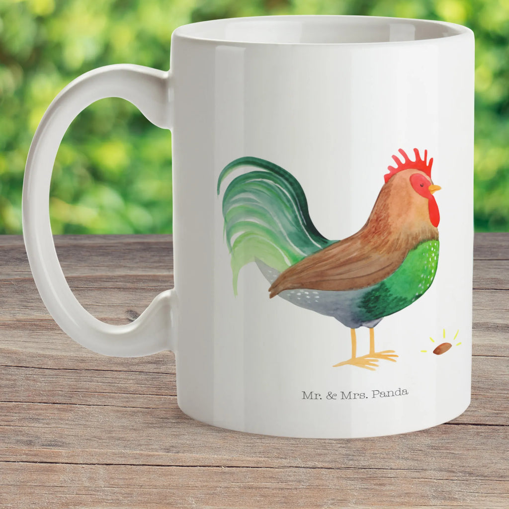 Kindertasse Hahn mit Korn Kindergeburtstag, Trinklern-Tasse, Tasse Für Kleinkinder, Tasse Mit Henkel Für Kinder, Trinklernbecher Aus Kunststoff, Kinderbecher Für Kleinkinder, Kinderbecher, Kindertasse Mit Griffen, Kinderbecher Mit Spruch, Kindertasse BPA-Frei, Kinder-Porzellantasse Mit Motiv, Tasse Für Schulanfänger, Kindertasse Auslaufsicher, Kinderbecher Aus Edelstahl, Kindertasse Mit Tiermotiv, Kindertasse, Kindertasse Ökologisch, Kindertasse Für Baby, Kinder-Porzellantasse, Kindertasse Bunt, Design Kindertasse, Tasse Für Kinder, Kindertasse Bruchsicher, Kindertasse Mikrowellengeeignet, Kinderbecher Mit Deckel, Trinklernbecher, Trinklernbecher Mit Deckel, Kindertasse Handgemacht, Trinklernbecher Personalisiert, Kindertasse Spülmaschinenfest, Kindertasse Mit Cartoonmotiv, Kindertasse Mit Strohhalm, Kinder-Keramiktasse, Kindertasse Aus Silikon, Kinder-Thermobecher, Nachhaltige Kindertasse, Kindertasse Für Vorschüler, Kinderbecher Unzerbrechlich, Hoftiere, Bauernhof, Landwirt, Landwirtin, Eier, Henne, Hahn, Korn, Natur