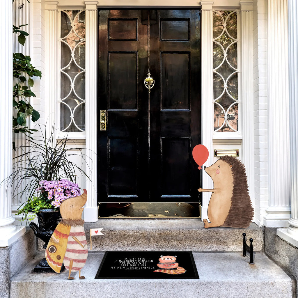 Doormat red panda Fußmatten, sauberlaufmatten, Schmutzmatte, Sauberlaufmatte, Fußabtreter, matte haustür, Eingangsteppich, fußmatte, Schmutzfangteppich, abstreifer, türmatten, Schmutzfangmatte, Eingangsmatte, Fußabstreifer, Schmutzfänger, Abtretmatte, Türmatte, Abtreter, Fussmatte, Schuhabstreifer, hausmatte, schmutzfangmatten, Haustürmatte, außenmatte, flurmatte, Türvorleger, Gute Laune, Tiere, Lustige Sprüche, Tiermotive, Rot, Herz, Liebling, Lieblingsmensch, Panda, Liebe