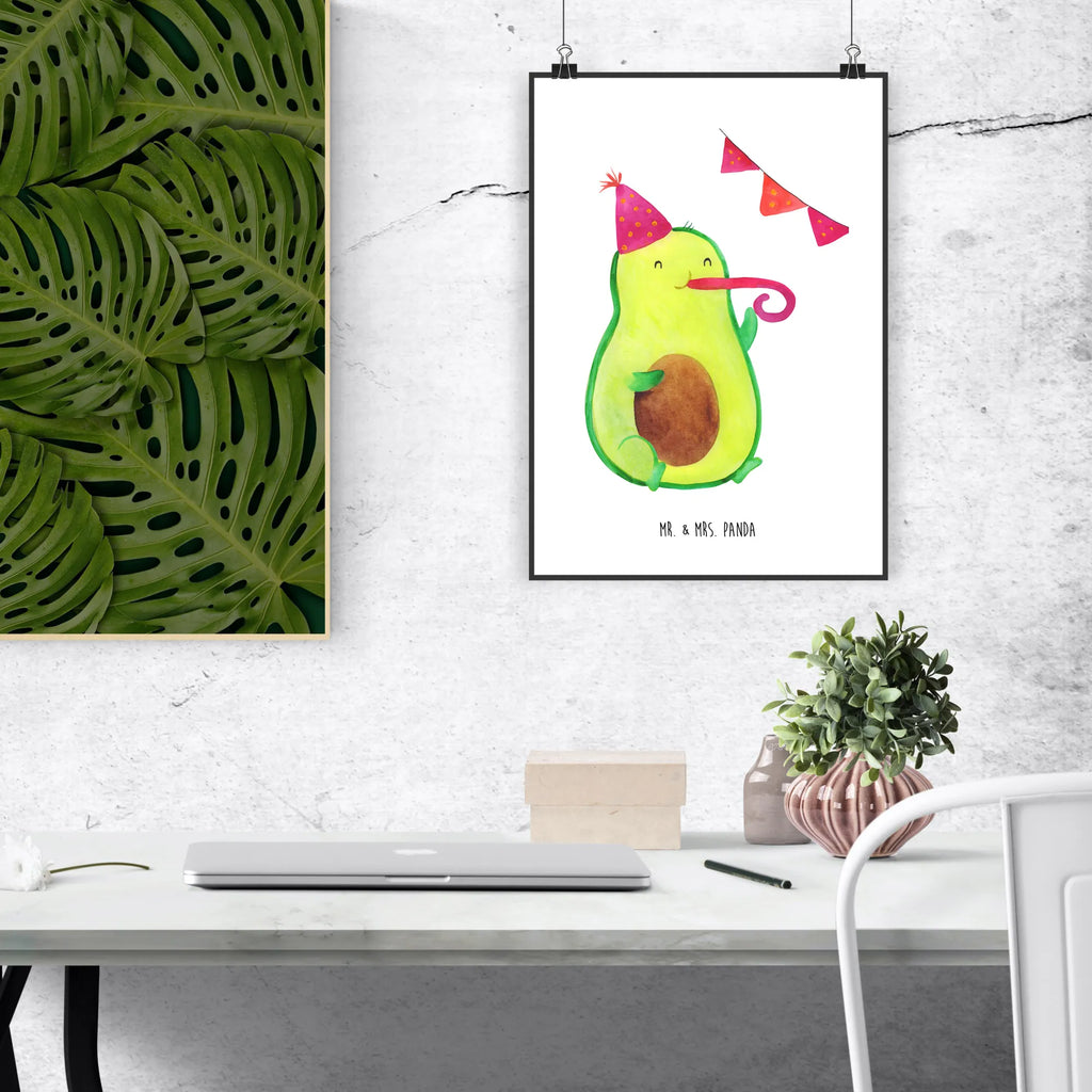 Poster avocado Birthday Wanddeko Bild, kunstdruck poster, Kunstdruck, wanddeko, Designposter, Wandposter, Deko Bild, Bild, grafikposter, Posterdruck, kunstposter, wanddruck, Mr. & Mrs. Panda Poster, Wandbild, wandkunst, kunst für die wand, Wandschmuck, drucke, Poster, Plakat, Wanddekoration, Bild für Wand, Gesund, Vegan, Veggie, Avocado