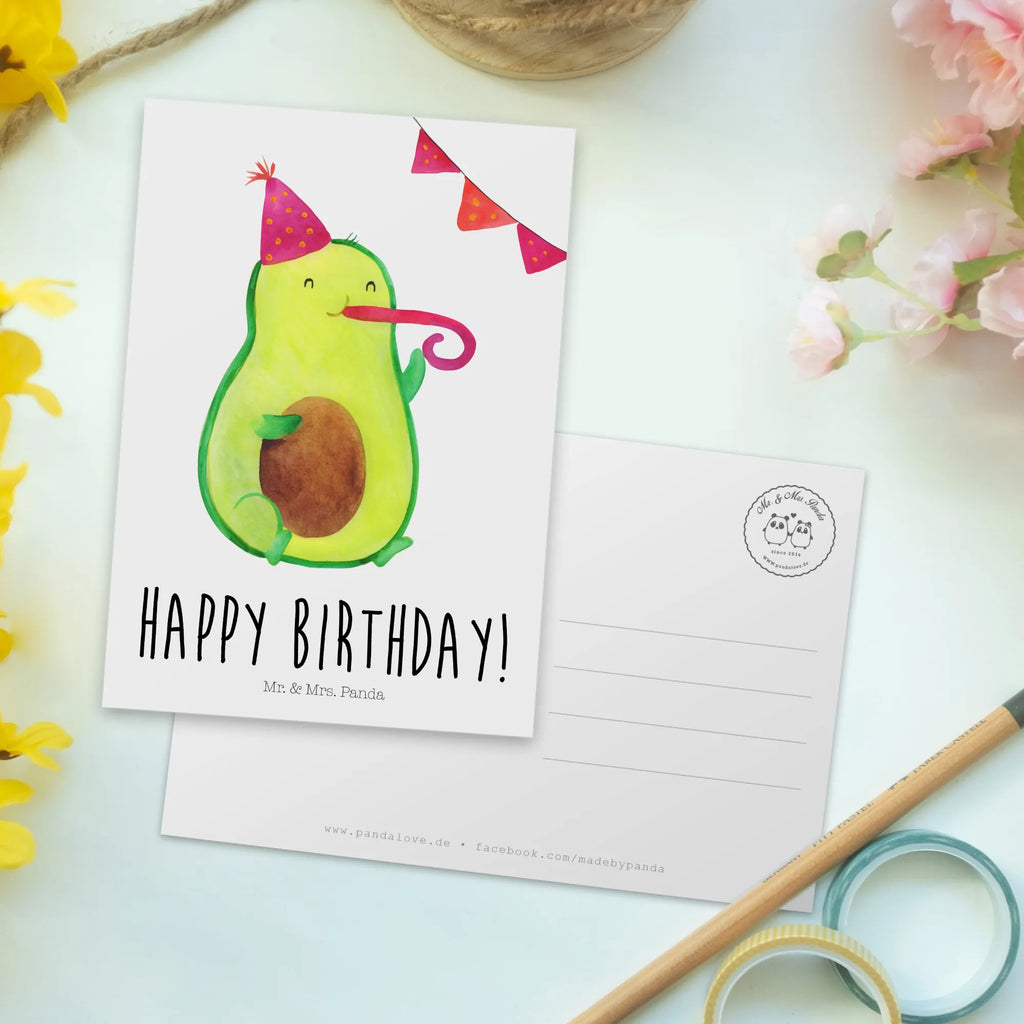 Postkarte Avocado Birthday Postkarte, Ansichtskarten, Motivkarte, Designkarte, Grußkarte, spruchkarte, einzelkarte, Ansichtskarte, Kunstkarten, kunstkarte, bildkarte, Fotokarte, Postkarten, Vegan, Gesund, Avocado, Veggie