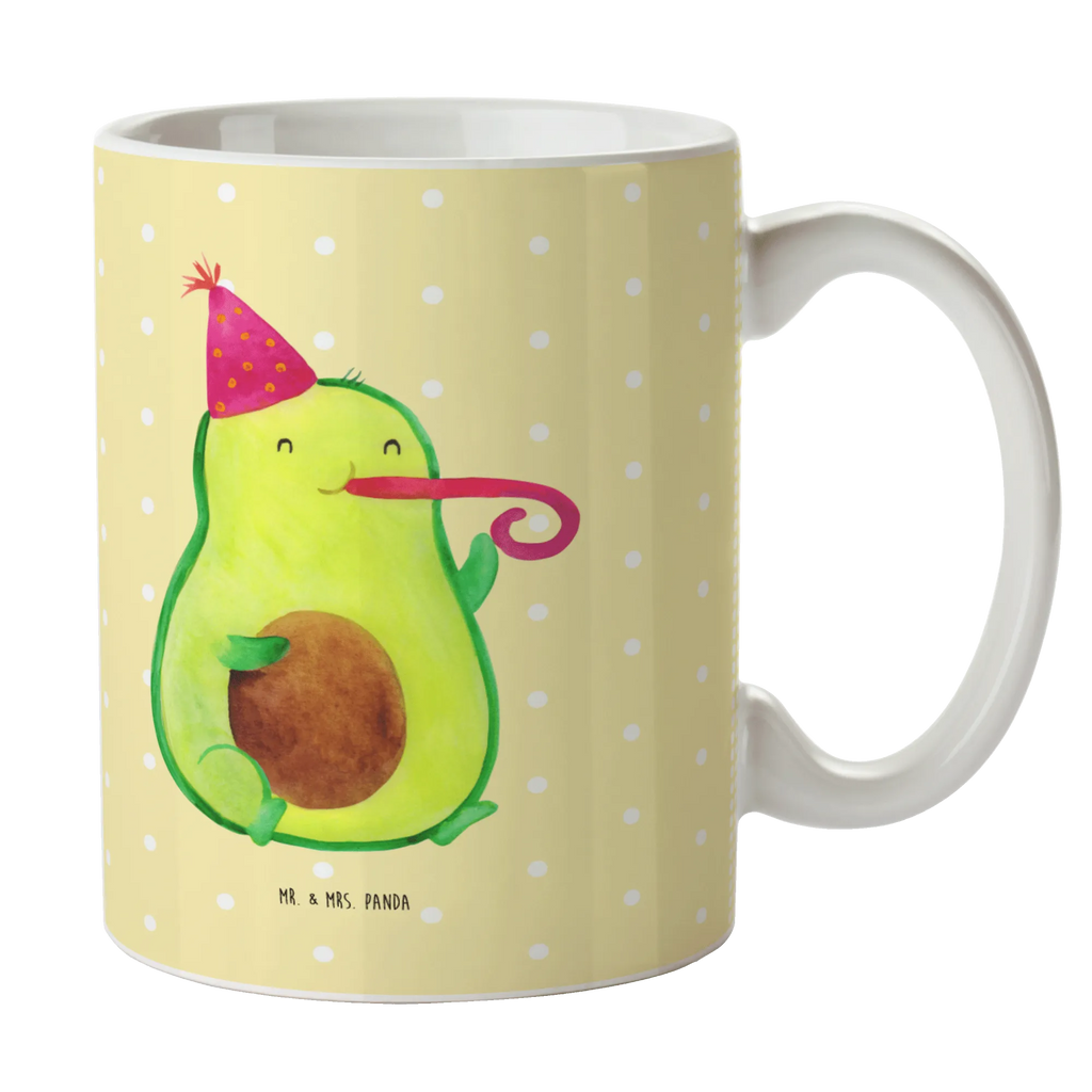 Mug avocado Celebration Sprüchetasse, statement tasse, Kaffeetasse, Tasse mit Spruch, Henkelbecher, Bedruckte Tasse, Geschenktasse, Keramiktasse, milchkaffeetasse, Pott, kaffeebecher bedruckt, Teetasse, hochwertige tasse, Henkeltasse, kaffeetasse bedruckt, kaffeebecher keramik, haferl, Tasse, Keramikbecher, Motivtasse, Frühstückstasse, heißgetränkebecher, tasse für büro, Frühstücksbecher, Bürotasse, Trinkbecher, tasse für kaffee, design tasse, Teebecher, kaffeetasse keramik, Tasse mit Motiv, Teepott, Designtasse, Becher, Kaffeepott, Coffee Mug, schöne tasse, Trinktasse, Bürobecher, Kaffeebecher, Mug, Dekotasse, Kakaotasse, Avocado, Gesund, Vegan, Veggie, Geburtstag, Feierlichkeit, Tröte, Gute Laune, Fete, Feier, Party