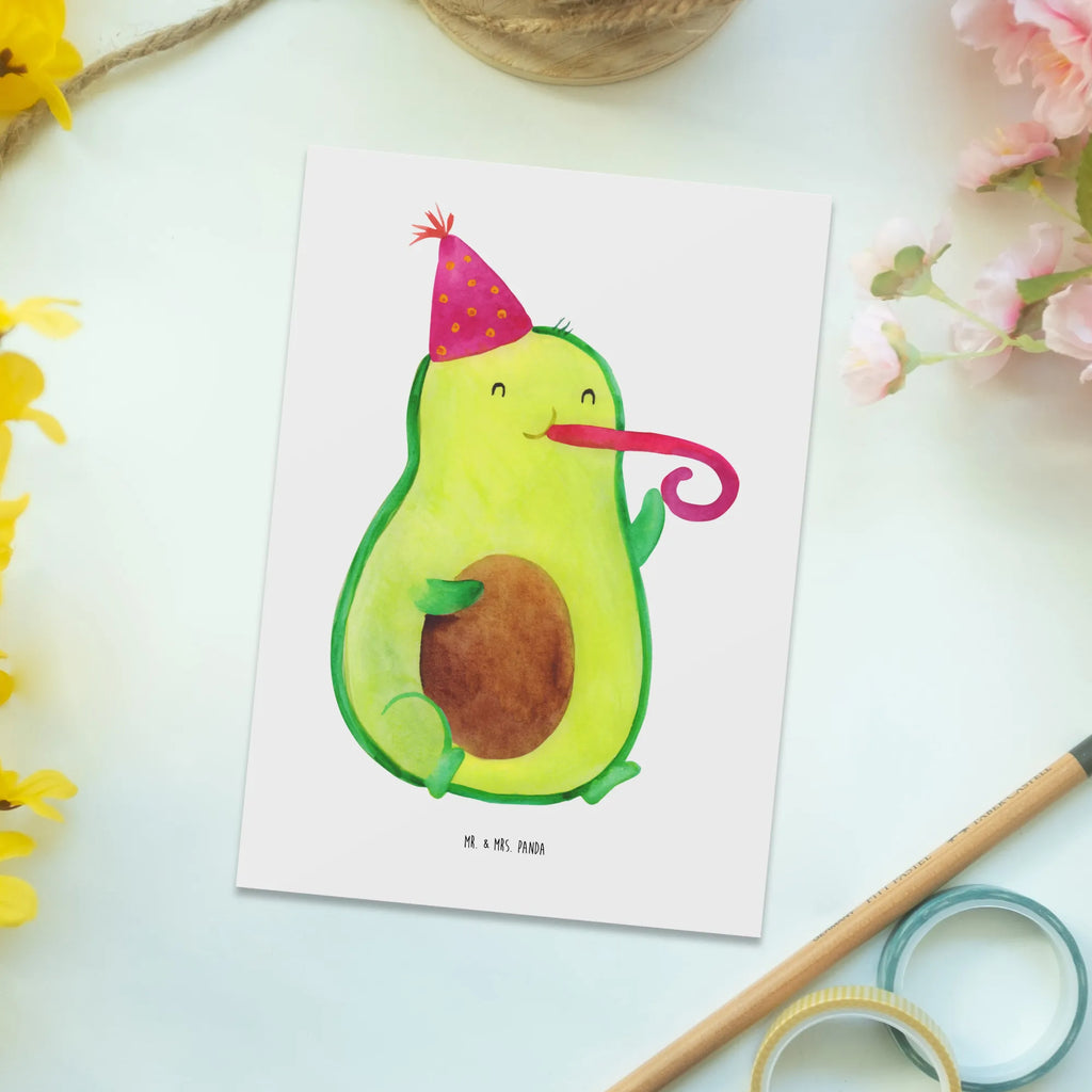 Postcard avocado Celebration Einladungskarten Geburtstag, Karte, Einladungskarte, Ansichtskarte, Einladung Geburtstag, Geburtstagskarte, Ansichtskarten, Postkarte, Einladung, Geschenkkarte, Dankeskarte, Grußkarte, Avocado, Veggie, Vegan, Gesund, Fete, Gute Laune, Feier, Tröte, Party, Geburtstag, Feierlichkeit