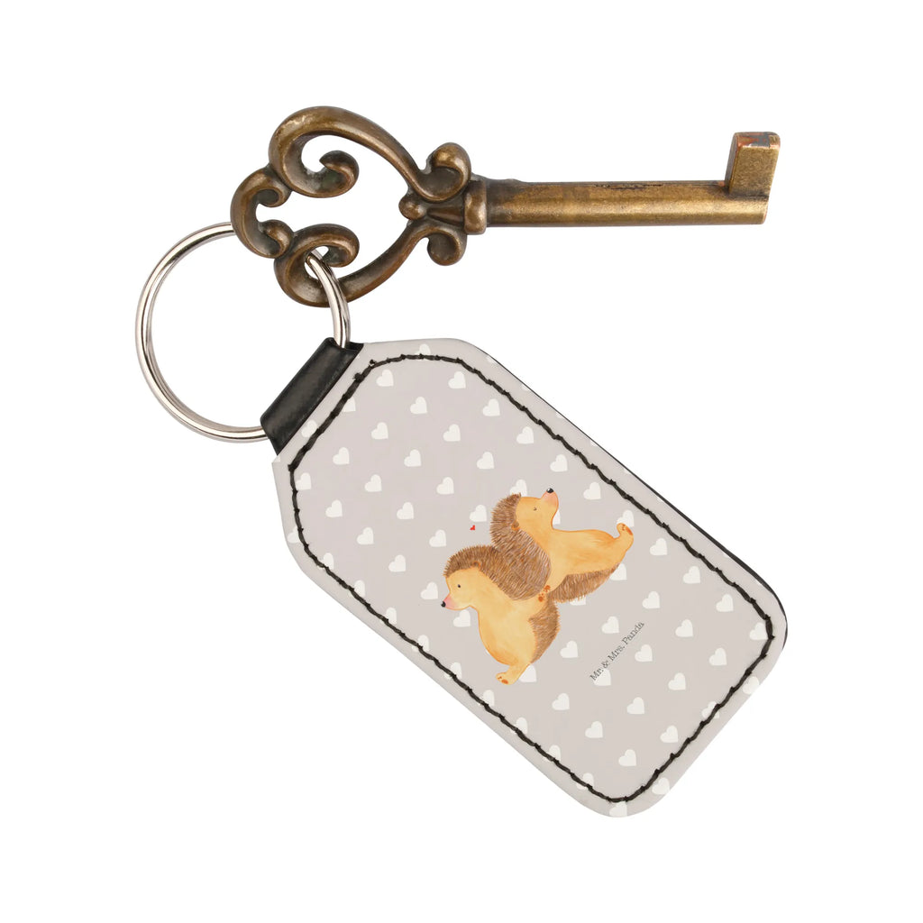 Rectangular key ring Hedgehogs holding hands Schlüsselanhänger Kunststoff Rechteckig, Rechteckiger Schlüsselanhänger Mit Wunschtext, Schlüsselanhänger Holz Rechteckig, Schlüsselanhänger Für Familie Rechteckig, Schlüsselanhänger Form Rechteck, Schlüsselanhänger Klassisch, Schlüsselanhänger Mit Gravur Rechteckig, Rechteckiger Schlüsselanhänger, Schlüsselanhänger Personalisiert Rechteckig, Schlüsselanhänger Mit Rechteckiger Form, Schlüsselanhänger Büro Rechteckig, Rechteckiger Schlüsselanhänger Mit Namen, Schlüsselanhänger Für Männer Rechteckig, Werbegeschenk Schlüsselanhänger Rechteckig, Taschenanhänger Rechteckig, Schlüsselanhänger Mit Foto Rechteckig, Schlüsselanhänger Für Paare Rechteckig, Schlüsselanhänger Leder Rechteckig, Schlüsselanhänger Modern Rechteckig, Schlüsselanhänger Metall Rechteckig, Schlüsselanhänger Geschenk Rechteckig, Rechteckiger Anhänger Für Schlüssel, Schlüsselanhänger Rechteckig, Schlüsselanhänger Für Frauen Rechteckig, Rechteckiger Anhänger Mit Logo, Auto Schlüsselanhänger Rechteckig, Schlüsselanhänger Acryl Rechteckig, Liebe, Partner, Freund, Freundin, Ehemann, Ehefrau, Heiraten, Verlobung, Heiratsantrag, Liebesgeschenk, Jahrestag, Hocheitstag, Love, Igelliebe, Liebesbeweis, Gemeinsamkeit, Geschenk für zwei, Hand in Hand, Igel, Lieblingsmensch, große Liebe, Hochzeit, Liebesbotschaft