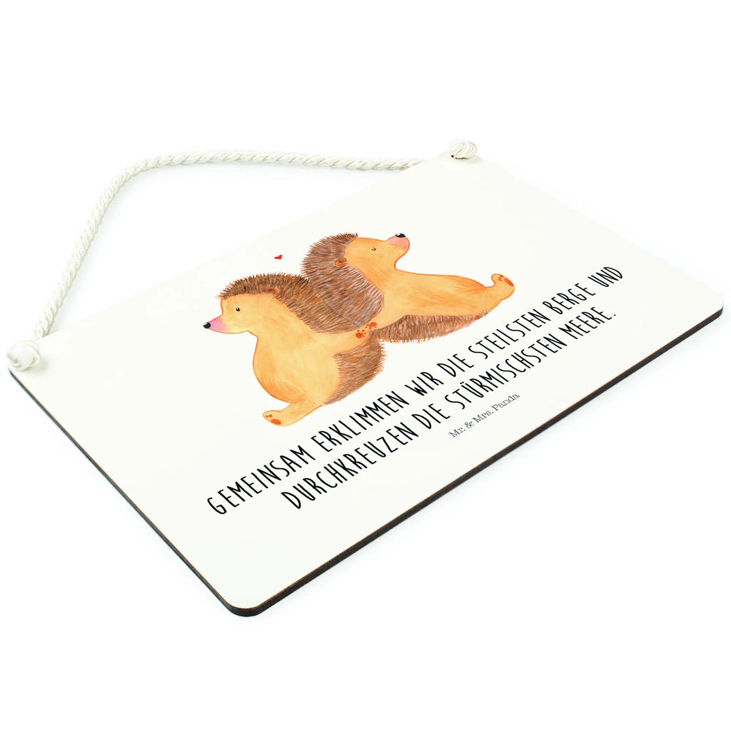 Decorative sign Hedgehogs holding hands Motivschild, dekoration schild, holzbild, Küchenschild, hängeschild, wandtafel, Türschild Familie, sprüche schild, Schild mit Spruch, Dekoschild, Holzschild, Türschild, Holztafel, dekotafel, Deko Wandtafel, wandhänger, Badschild, dekoschilder, Deko Schild, Schild, Wandschild, Spruchschild, Freund, Liebe, Heiraten, Jahrestag, Heiratsantrag, Liebesgeschenk, Hocheitstag, Verlobung, Partner, Freundin, Ehemann, Ehefrau, Hochzeit, Geschenk für Zwei, Lieblingsmensch, Große Liebe, Love, Liebesbeweis, Liebesbotschaft, Hand in Hand, Gemeinsamkeit, Igel, Igelliebe