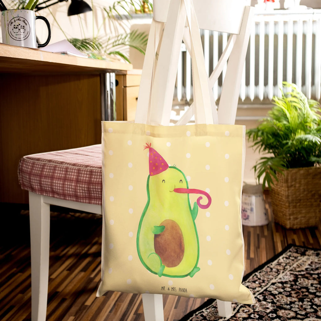 Shopping bag avocado Celebration Einkaufstasche, taschen shopper, cityshopper, Umhängetasche, Stoffbeutel, Stofftaschen, stoffshopper, Stoffeinkaufstaschen, Shopper, Beutel, Einkaufstaschen, markttasche, Strandtasche, Tüte, Stofftasche, Einkaufsbeutel, Beutel Tasche, shopping bag, Freizeittasche, Tragetaschen, Schultertasche, Alltagstasche, Stofftragetasche, Avocado, Veggie, Vegan, Gesund, Gute Laune, Fete, Feierlichkeit, Feier, Geburtstag, Party, Tröte