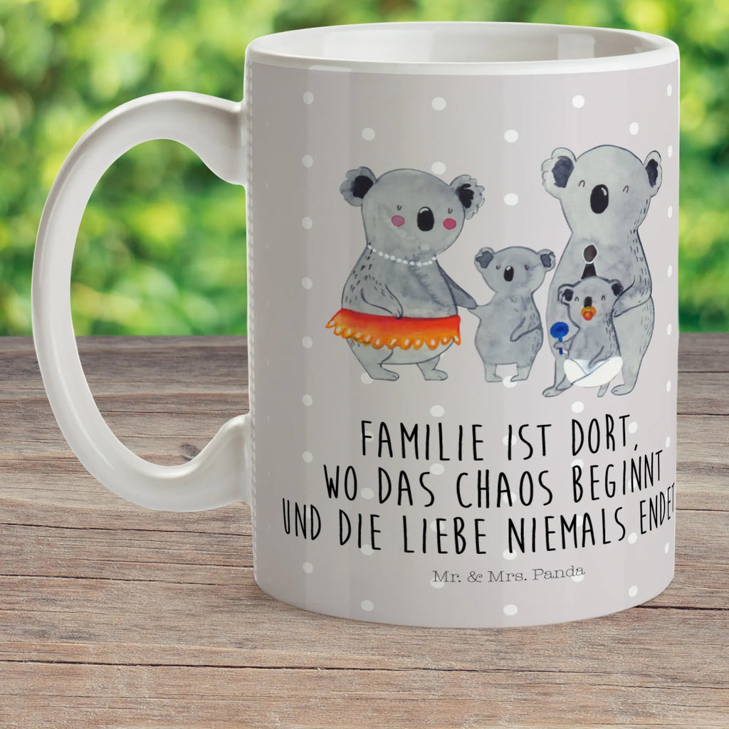 Kindertasse Koala Familie Kindertasse Für Baby, Kinderbecher Für Kleinkinder, Design Kindertasse, Trinklern-Tasse, Kindertasse, Tasse Mit Henkel Für Kinder, Trinklernbecher Aus Kunststoff, Trinklernbecher Personalisiert, Kinder-Keramiktasse, Kindertasse Mit Cartoonmotiv, Kindertasse Für Vorschüler, Kindertasse Bruchsicher, Kindertasse Mit Strohhalm, Kindertasse Mit Griffen, Kindertasse Spülmaschinenfest, Kindertasse Aus Silikon, Kinder-Thermobecher, Kindertasse Mikrowellengeeignet, Kindertasse BPA-Frei, Kinder-Porzellantasse Mit Motiv, Kinderbecher, Kinderbecher Unzerbrechlich, Tasse Für Kleinkinder, Kindertasse Ökologisch, Kinder-Porzellantasse, Kindertasse Bunt, Trinklernbecher Mit Deckel, Kinderbecher Mit Deckel, Kindergeburtstag, Tasse Für Kinder, Nachhaltige Kindertasse, Tasse Für Schulanfänger, Kindertasse Handgemacht, Kinderbecher Mit Spruch, Kindertasse Mit Tiermotiv, Kindertasse Auslaufsicher, Kinderbecher Aus Edelstahl, Trinklernbecher, Oma, Opa, Muttertag, Familie, Schwester, Bruder, Vatertag, Mama, Papa, Familienleben, Koala, Geschwister, Kinder, Koalas, Family