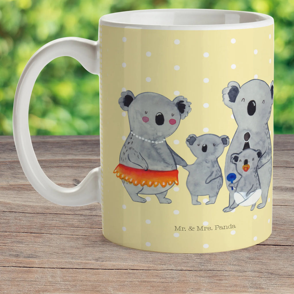 Kindertasse Koala Familie Kindertasse Für Baby, Kinderbecher Für Kleinkinder, Design Kindertasse, Trinklern-Tasse, Kindertasse, Tasse Mit Henkel Für Kinder, Trinklernbecher Aus Kunststoff, Trinklernbecher Personalisiert, Kinder-Keramiktasse, Kindertasse Mit Cartoonmotiv, Kindertasse Für Vorschüler, Kindertasse Bruchsicher, Kindertasse Mit Strohhalm, Kindertasse Mit Griffen, Kindertasse Spülmaschinenfest, Kindertasse Aus Silikon, Kinder-Thermobecher, Kindertasse Mikrowellengeeignet, Kindertasse BPA-Frei, Kinder-Porzellantasse Mit Motiv, Kinderbecher, Kinderbecher Unzerbrechlich, Tasse Für Kleinkinder, Kindertasse Ökologisch, Kinder-Porzellantasse, Kindertasse Bunt, Trinklernbecher Mit Deckel, Kinderbecher Mit Deckel, Kindergeburtstag, Tasse Für Kinder, Nachhaltige Kindertasse, Tasse Für Schulanfänger, Kindertasse Handgemacht, Kinderbecher Mit Spruch, Kindertasse Mit Tiermotiv, Kindertasse Auslaufsicher, Kinderbecher Aus Edelstahl, Trinklernbecher, Oma, Opa, Muttertag, Familie, Schwester, Bruder, Vatertag, Mama, Papa, Familienleben, Koala, Geschwister, Kinder, Koalas, Family
