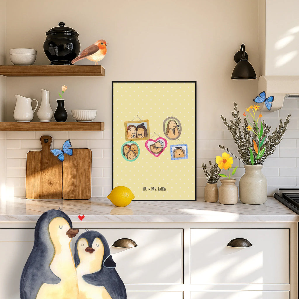 Poster Igel Familie Designposter, Wanddekoration, Bild für Wand, drucke, wanddeko, Deko Bild, Poster, kunst für die wand, Kunstdruck, Mr. & Mrs. Panda Poster, Posterdruck, Wandschmuck, Bild, Wandbild, wandkunst, kunstdruck poster, Plakat, Wandposter, kunstposter, wanddruck, grafikposter, Wanddeko Bild, Bruder, Schwester, Familie, Opa, Oma, Papa, Mama, Vatertag, Muttertag, Liebe, Zusammenhalt, Igel, Glück, Bilder