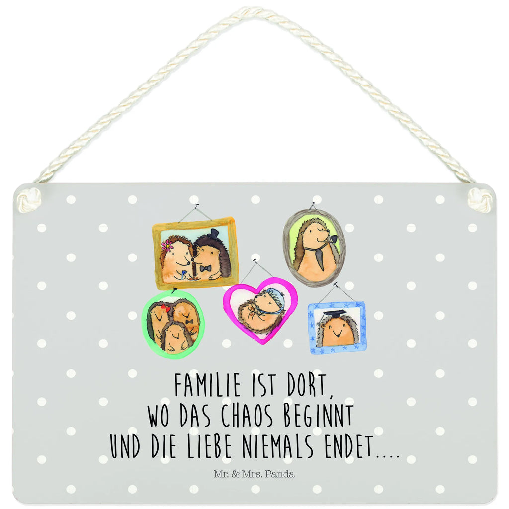 Deko Schild Igel Familie dekoschilder, Deko Schild, Dekoschild, Schild mit Spruch, dekoration schild, dekotafel, Deko Wandtafel, holzbild, Türschild, Motivschild, Schild, wandtafel, Badschild, hängeschild, wandhänger, Türschild Familie, Holzschild, Wandschild, sprüche schild, Spruchschild, Holztafel, Küchenschild, Muttertag, Schwester, Mama, Bruder, Vatertag, Papa, Oma, Opa, Familie, Bilder, Zusammenhalt, Liebe, Igel, Glück