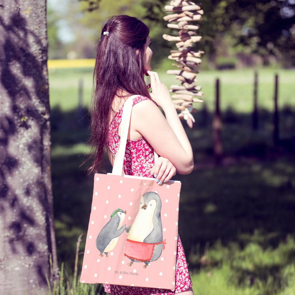 Shopping bag Penguin with child Tragetasche Mit Motiv, Baumwolltaschen, Tragetasche Modern, Jutetaschen, Tragetasche Geschenkidee, Beutel Tasche, Leinentasche, Tragetasche Für Alltag, Einkaufstasche, Stofftasche, Tragetasche Kinder, Tragetasche Mit Henkel, Tragetasche Waschbar, Tragetasche Design, Faltbare Tragetasche, Baumwolltasche, Tragetasche Handgemacht, Tragetasche Zum Umhängen, Tragetasche Ohne Plastik, Tragetasche, Tragetasche Mit Spruch, Tragetasche Für Einkäufe, Tragetasche Nachhaltig, Tragetasche Bedruckt, Leinentaschen, Tragetasche Robust, Große Tragetasche, Tragetasche Blanko, Tragetasche Herren, Tragetasche Für Schule, Jutetasche, Tragetasche Vintage, Tragetasche Wiederverwendbar, Tragetasche Für Bücher, Stofftaschen, Tragetasche Umweltfreundlich, Tragetaschen, Bunte Tragetasche, Kleine Tragetasche, Tragetasche Für Büro, Tragetasche Damen, Einkaufstaschen, Lustige Tragetasche, Familie, Vatertag, Muttertag, Bruder, Schwester, Mama, Papa, Oma, Opa, Geburststag, Mami, Mutti, Geschenk, Mutter
