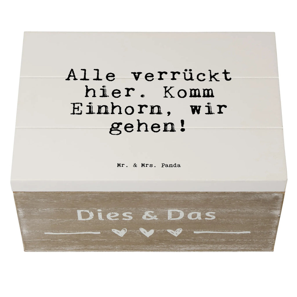 Wooden chest Alle verrückt hier. Komm... Truhe, Geschenkdose, XXL, Aufbewahrungsbox, Kiste, Schatzkiste, Erinnerungsbox, Holzkiste, Geschenkbox, Erinnerungskiste, Dekokiste, Schatulle, Spruch, Sprüche, lustige Sprüche, Weisheiten, Zitate, Spruch Geschenke, Spruch Sprüche Weisheiten Zitate Lustig Weisheit Worte