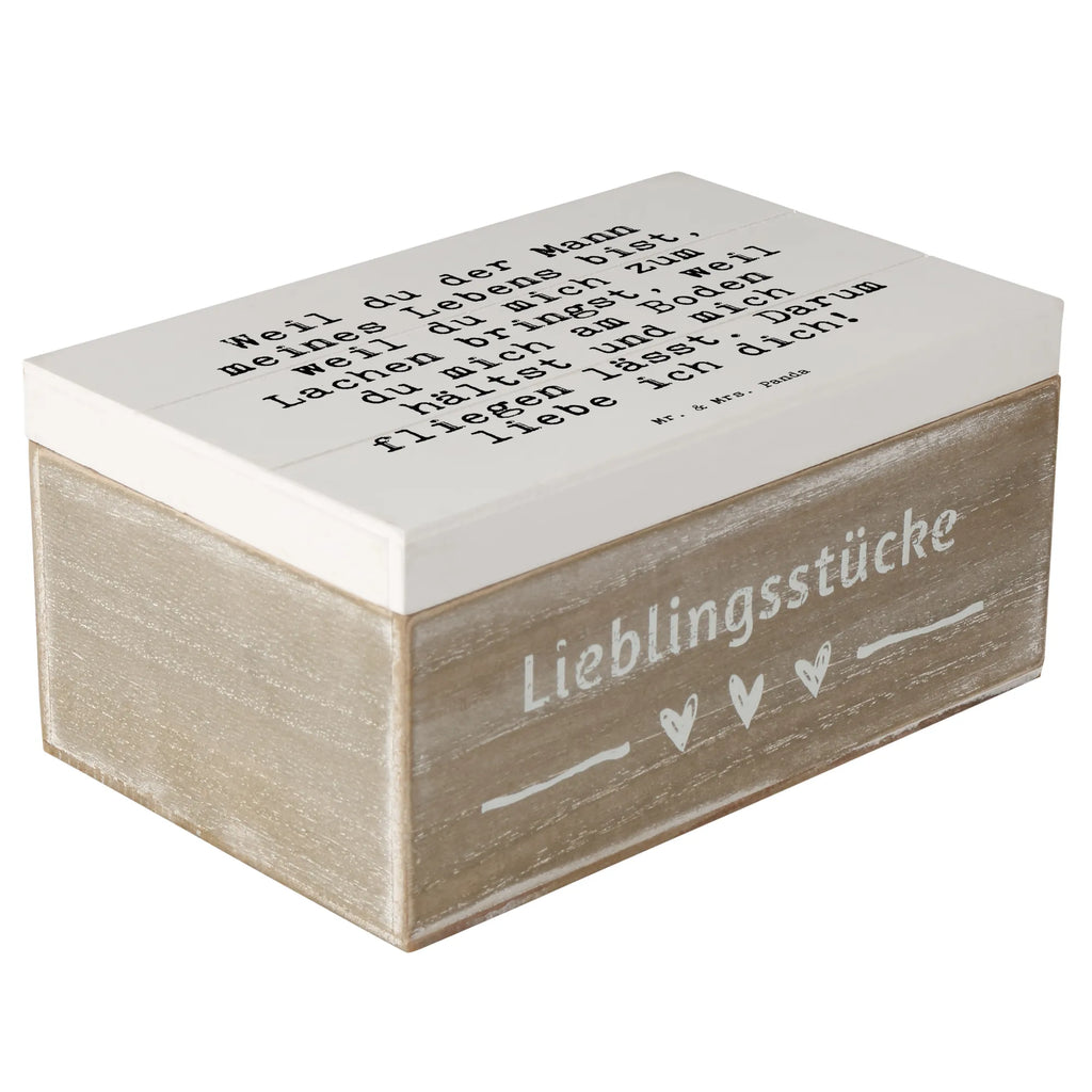Holzkiste Sprüche und Zitate Weil du der Mann meines Lebens bist, weil du mich zum Lachen bringst, weil du mich am Boden hältst und mich fliegen lässt. Darum liebe ich dich! Erinnerungskiste, Kiste, Geschenkbox, Dekokiste, Schatzkiste, Truhe, Erinnerungsbox, Schatulle, XXL, Holzkiste, Geschenkdose, Aufbewahrungsbox, Spruch, Sprüche, lustige Sprüche, Weisheiten, Zitate, Spruch Geschenke, Spruch Sprüche Weisheiten Zitate Lustig Weisheit Worte