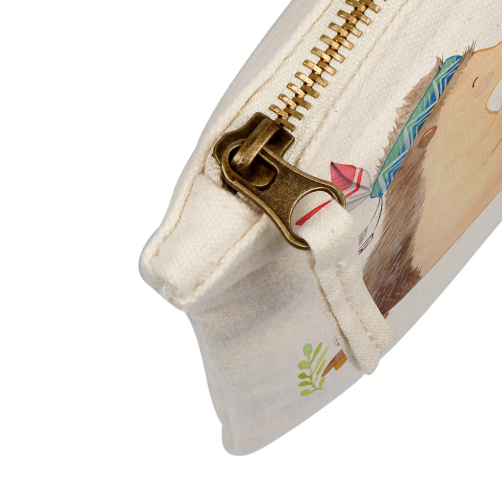 Make-up bag Hedgehog feather headdress Forest animals, Adventure, Indians, Campfire, Hedgehogs, Camping