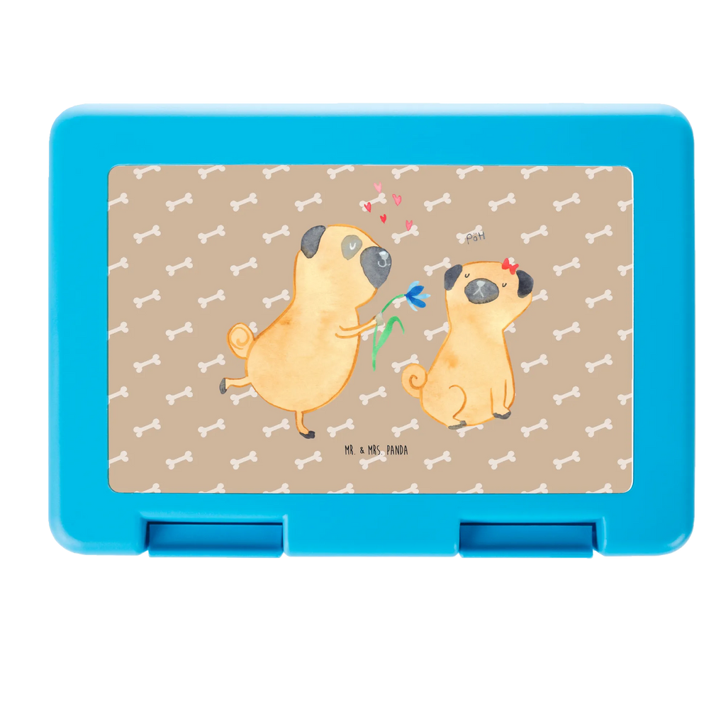 Lunch box pug In love Proviantdose, Essensdose, Schulbrotdose, Vesperbox, Brotbüchse, Picknickdose, Lunchbehälter, Bento Box, Jausenbox, Essensbox, Brotzeitbox, Pausenbrotbox, Jausendose, Brot Aufbewahrungsbox, Brotzeitdose, Snackdose, Brotdose, Lunchbehältnis, Mahlzeitendose, Aufbewahrungsbox essen, Pausenbox, Frühstücksdose, Snackbox, Essensbehälter, Picknickbox, Vesperdose, Aufbewahrungsbox, Frischhaltedose, Brotbehälter, Pausendose, Lebensmittel Aufbewahrungsbox, Butterbrotdose, Brotbox, Frühstücksbox, Sprüche, Hunderasse, Hundebesitzer, Hund, Hundemotiv, Haustier, Tierliebhaber, Hundeliebe, Liebe, Mops, Geschenk Freund, Verliebt, Liebesspruch. Verlobt, Möpse, Partner