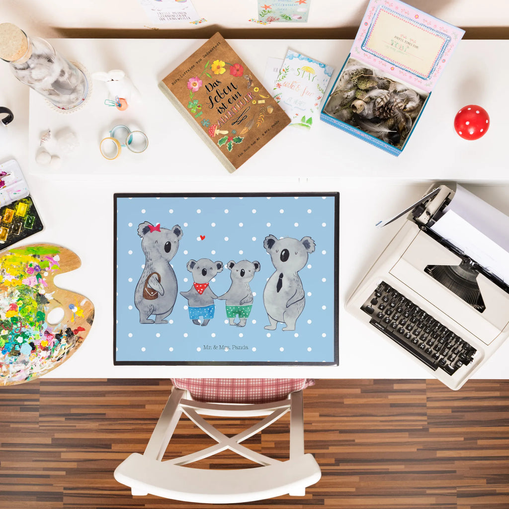 Schreibtischunterlage Koala Familie zwei Bürobedarf, Schreibtischunterlage Groß, Schreibtisch Unterlagen, Schreibunterlage, Schreibtischauflage, Büroartikel, Schreibwaren, Familie, Vatertag, Muttertag, Bruder, Schwester, Mama, Papa, Oma, Opa, beste Familie, Koalabär, Familienleben, Koalafamilie, Koala, Lieblingsfamilie, Familienzeit