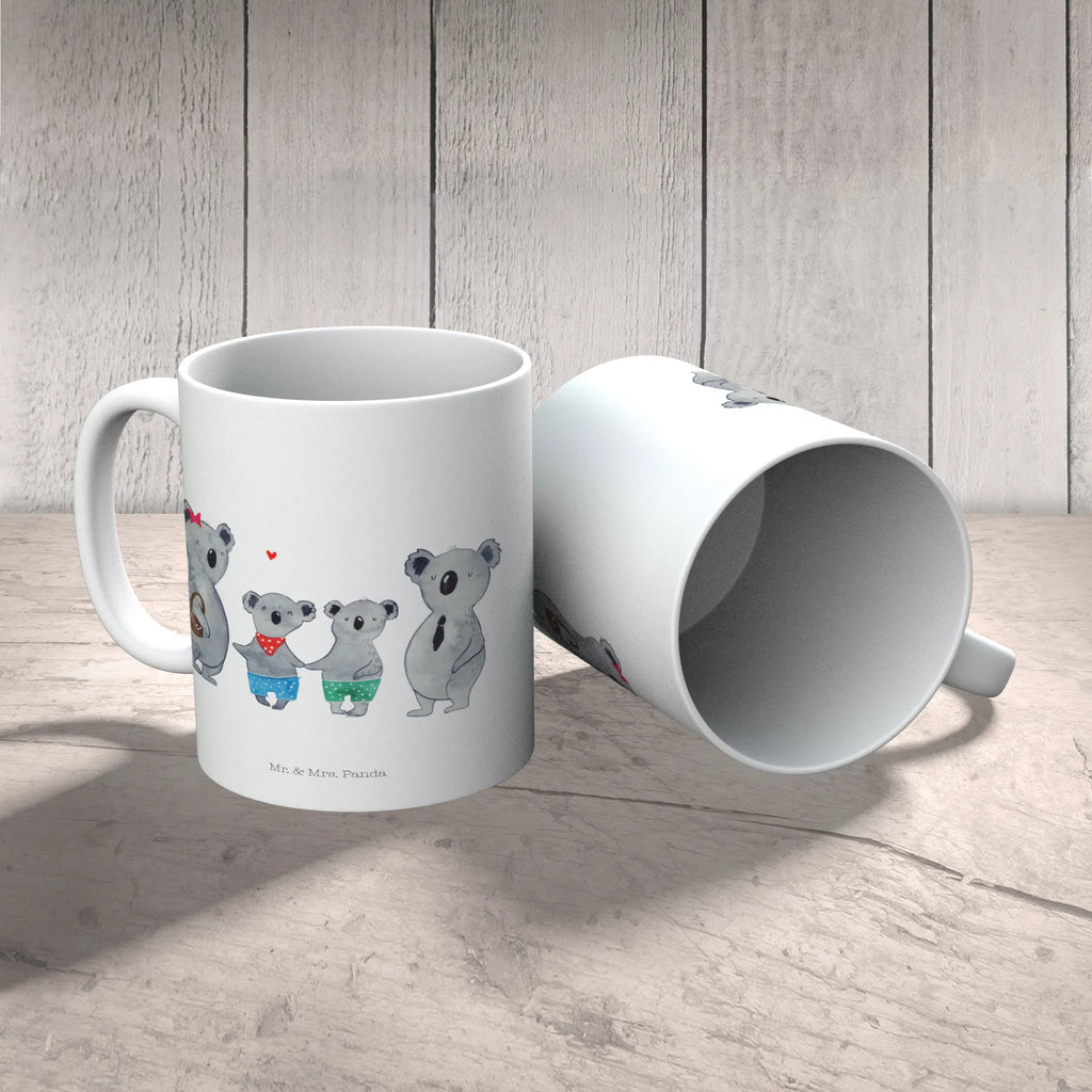 kubek dla dzieci Rodzina koali dwa Kindertasse Auslaufsicher, Kindergeburtstag, Tasse Für Kinder, Kinder-Porzellantasse Mit Motiv, Kindertasse Mit Strohhalm, Kindertasse Bunt, Kinderbecher, Trinklernbecher Aus Kunststoff, Kinder-Porzellantasse, Kinderbecher Aus Edelstahl, Kindertasse Aus Silikon, Kindertasse Spülmaschinenfest, Kindertasse Mit Tiermotiv, Kindertasse Mikrowellengeeignet, Design Kindertasse, Kinder-Keramiktasse, Kindertasse Mit Griffen, Kindertasse, Nachhaltige Kindertasse, Kinderbecher Mit Spruch, Kindertasse Für Baby, Tasse Für Schulanfänger, Kindertasse Mit Cartoonmotiv, Kindertasse Ökologisch, Kindertasse Für Vorschüler, Kindertasse BPA-Frei, Kinderbecher Unzerbrechlich, Kindertasse Handgemacht, Kindertasse Bruchsicher, Kinderbecher Mit Deckel, Kinderbecher Für Kleinkinder, Trinklernbecher Personalisiert, Trinklern-Tasse, Trinklernbecher, Tasse Mit Henkel Für Kinder, Tasse Für Kleinkinder, Kinder-Thermobecher, Trinklernbecher Mit Deckel, Oma, Opa, Muttertag, Familie, Schwester, Bruder, Vatertag, Mama, Papa, Koalafamilie, Koala, Lieblingsfamilie, Beste Familie, Familienleben, Koalabär, Familienzeit