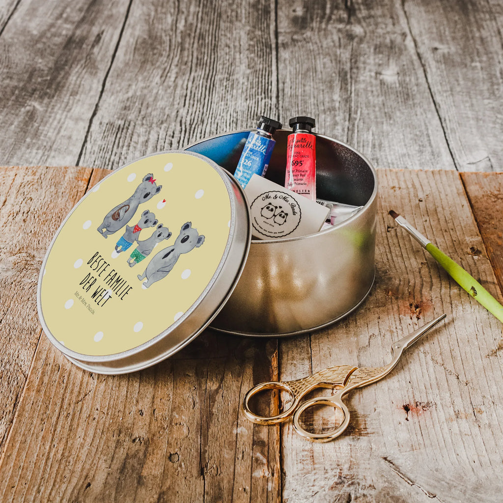 Blechdose rund Koala Familie zwei metalldosen, runddosen, runddose, Blechdose, Keksdose, Geschenkdose, Runde Dose, Aufbewahrungsdose, runde dosen, geschenkdosen, Metallbox, blechdosen, dosen, Blechdose Rund, runde keksdose, plätzchendose, Vorratsdosen, gebäckdose, plätzchendosen, gebäckdosen, Dose, Aufbewahrungsbox, Vorratsdose, Runde Blechdose, Metalldose Rund, runde blechdosen, runde keksdosen, Metalldose, metallboxen, Aufbewahrungsdosen, keksdosen, Opa, Mama, Schwester, Muttertag, Bruder, Familie, Vatertag, Oma, Papa, Familienleben, Koalabär, Koalafamilie, Lieblingsfamilie, Familienzeit, Beste Familie, Koala