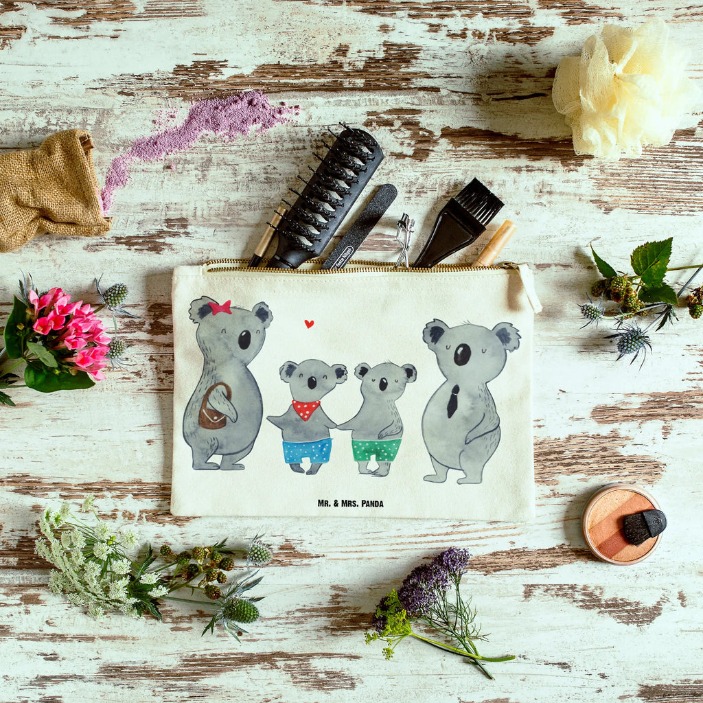 Make-up bag Koala family with two kids Schlampermäppchen, Kosmetiktasche, Waschtasche, aufbewahrungsbeutel, Schminkbeutel, Federmappe, Kulturbeutel, Schminktäschchen, Schminktasche, Kulturtasche, beauty tasche, utensilientasche, pinsel tasche, aufbewahrungstasche, Waschbeutel, Kosmetikbeutel, toiletry bag, Stiftemäppchen, pencil case, kosmetiktäschchen, Etui, Mäppchen, beauty case, Bruder, Papa, Opa, Schwester, Oma, Familie, Vatertag, Mama, Muttertag, Beste Familie, Familienleben, Familienzeit, Koala, Koalabär, Lieblingsfamilie, Koalafamilie