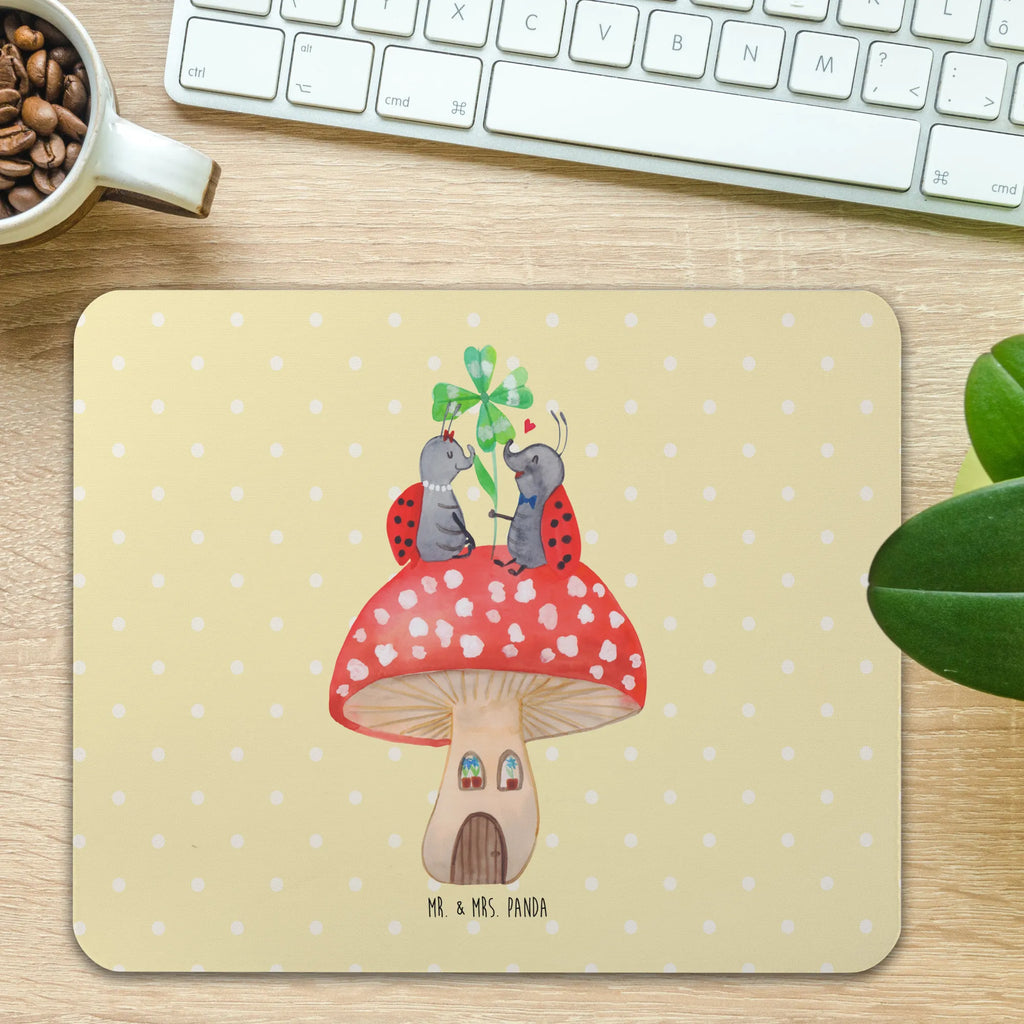 Mouse mat ladybug toadstool Mausunterlage, mausteppich, pc mousepad, laptop mauspad, Mauspad, computer mousepad, pc mausunterlage, mauspad pc, computer mauspad, laptop mousepad, mousematte, pc mauspad, Mausmatte, notebook mauspad, mauspad laptop, computermatte, Mousepad, Tiere, Tiermotive, Lustige Sprüche, Gute Laune, Fliegenpilz, Zuhause, Marienkäfer, Fleigenpilzhaus, Wohnung, Haus