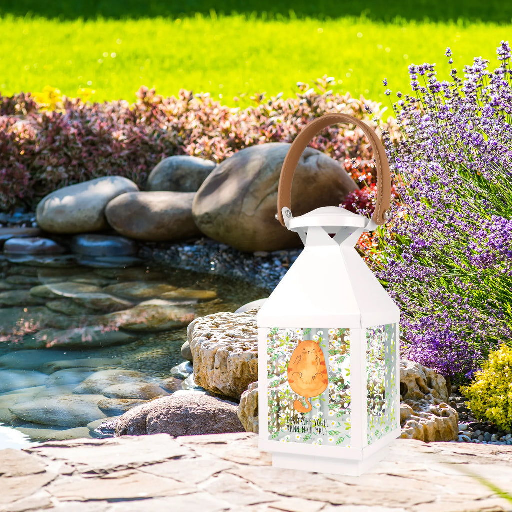 Deko Laterne Katze Frühaufsteher Teelichthalter Laterne, Laterne XXL, Windlicht, Laterne Rustikal, Laterne Mit Blumenmotiv, Laterne Landhausstil, Laternenlicht, Laternenwindlicht, Holzlaterne, Laterne Romantisch, Laterne Minimalistisch, Laternen-Set, Innenraum-Laterne, Laterne Orientalisch, Laterne Weiß, Outdoor-Laterne, Laterne Maritim, Dekolaterne, Laterne Modern, Laterne Mit Spiegelglas, Lichterlaterne, Hängelaterne Deko, LED-Laterne, Laterne Mit Griff, Kerzenlaterne, Laterne Vintage, Laterne Klassisch, Laterne Pastellfarben, Laterne Spülmaschinenfest (Glas), Glaslaterne, Windlichtlaterne, Laterne Mit Motiv, Laterne Deko, Terrasse-Laterne, Laterne Zum Hängen, Laterne Mit Muster, Leuchten, Metalllaterne, Tischlaterne, Laterne Klein, Deko Laterne, Laterne Wind- und Wetterfest, Laterne Skandinavisch, Laterne Beleuchtet, Lichterkettenlaterne, Laterne Shabby Chic, Laterne Mit Sternenmuster, Laterne Zum Stellen, Hängeleuchte, Metall Laterne, Katzenmotiv, Katzenfan, Katzendeko, Katzenfreund, Katzenliebhaber, Katzenprodukte, Katzenartikel, Katzenaccessoires, Katzensouvenirs, Katzenliebhaberprodukte, Katzenmotive, Katze, Morgenmuffel, Katzen, Mietze, Kaffee, Der Frühe Vogel Kann Mich Mal, Frühaufsteher, Kater