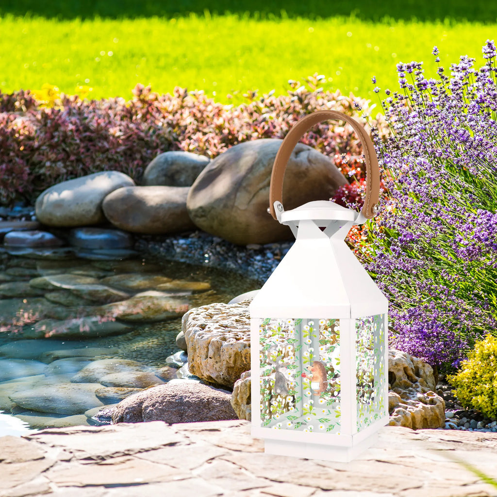 Deko Laterne Liebe ist nie ohne Schmerz Laterne Orientalisch, Laterne XXL, Deko Laterne, Laterne Weiß, Lichterkettenlaterne, Gartenlaterne, Laterne Rustikal, Laternenwindlicht, Terrasse-Laterne, LED-Laterne, Hängelaterne Deko, Laterne Skandinavisch, Laterne Pastellfarben, Laterne Spülmaschinenfest (Glas), Laterne Klein, Laterne Deko, Laterne Landhausstil, Laterne Mit Muster, Windlichtlaterne, Laterne Wind- und Wetterfest, Laterne Mit Sternenmuster, Metalllaterne, Laterne Mit Spiegelglas, Holzlaterne, Laterne Zum Hängen, Laternenlicht, Laterne Vintage, Laterne Minimalistisch, Laterne Mit Griff, Kerzenlaterne, Lichterlaterne, Laterne Mit Motiv, Laterne Beleuchtet, Laterne Maritim, Teelichthalter Laterne, Outdoor-Laterne, Innenraum-Laterne, Laterne Romantisch, Laternen-Set, Laterne Klassisch, Laterne Shabby Chic, Glaslaterne, Laterne Modern, Dekolaterne, Tischlaterne, Laterne Mit Blumenmotiv, Laterne Zum Stellen, Tiermotive, Gute Laune, lustige Sprüche, Tiere, Herzschmerz, Liebeskummer Geschenk, Liebe Spruch, Igel, Trösten, Igel und Hase, Hase, Spruch romantisch, Trennungsschmerz