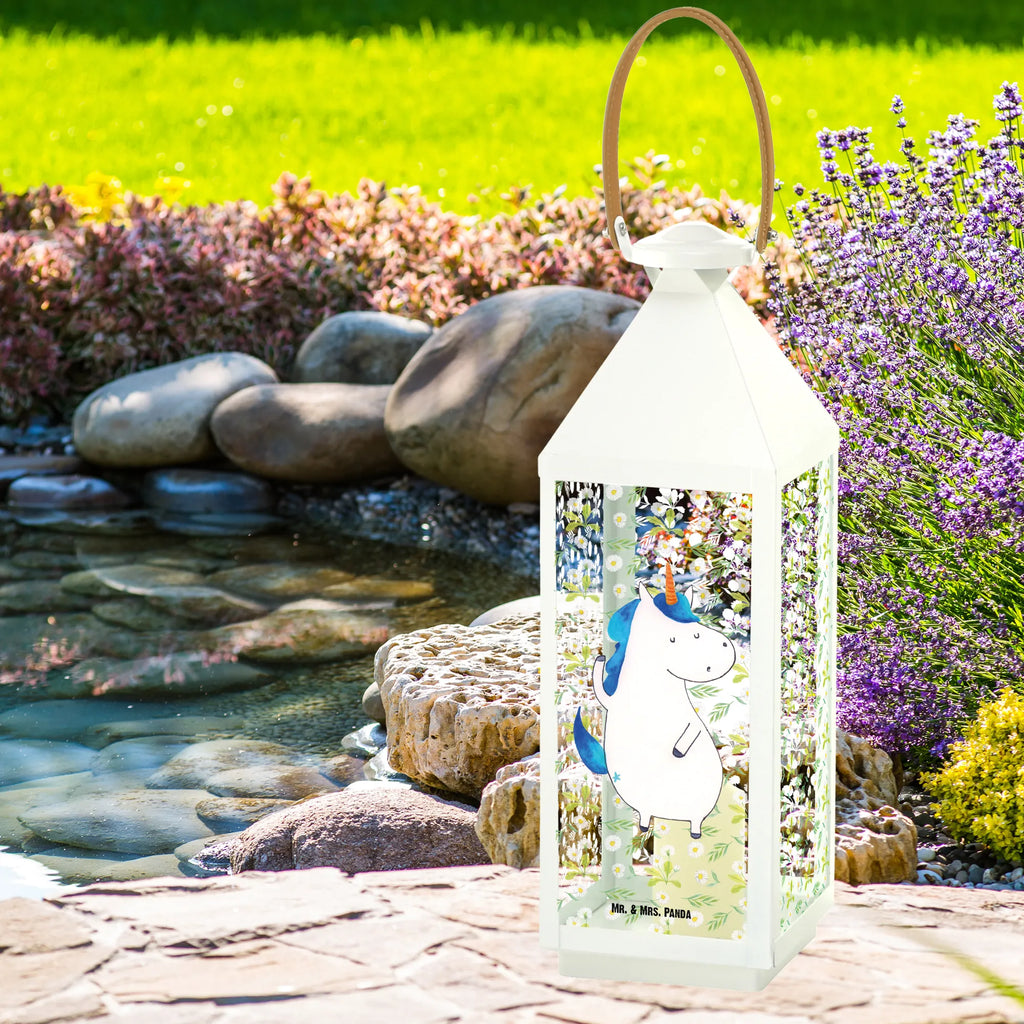 Deko Laterne Einhorn Mann Windlicht, Laterne Pastellfarben, Terrasse-Laterne, Hängelaterne Deko, Laterne Zum Hängen, Laterne Weiß, Laterne Rustikal, Laterne Wind- und Wetterfest, Laterne XXL, Laternenlicht, Laterne Vintage, Metall Laterne, Laterne Shabby Chic, Laterne Mit Griff, Laterne Zum Stellen, Holzlaterne, Hängeleuchte, Lichterkettenlaterne, Laterne Landhausstil, Laternen-Set, Tischlaterne, Laterne Mit Motiv, Teelichthalter Laterne, Laterne Klein, Lichterlaterne, Dekolaterne, Laterne Mit Muster, Laterne Modern, Laternenwindlicht, Laterne Mit Blumenmotiv, LED-Laterne, Windlichtlaterne, Laterne Mit Sternenmuster, Laterne Deko, Laterne Minimalistisch, Laterne Orientalisch, Laterne Beleuchtet, Laterne Spülmaschinenfest (Glas), Metalllaterne, Glaslaterne, Laterne Skandinavisch, Laterne Mit Spiegelglas, Leuchten, Laterne Maritim, Innenraum-Laterne, Kerzenlaterne, Outdoor-Laterne, Laterne Klassisch, Deko Laterne, Laterne Romantisch, Einhorn, Einhörner, Einhorn Deko, Unicorn, Party, Familie, Hübsch, Mann, BFF, Cool, Beste, Freundin, Bester Freund