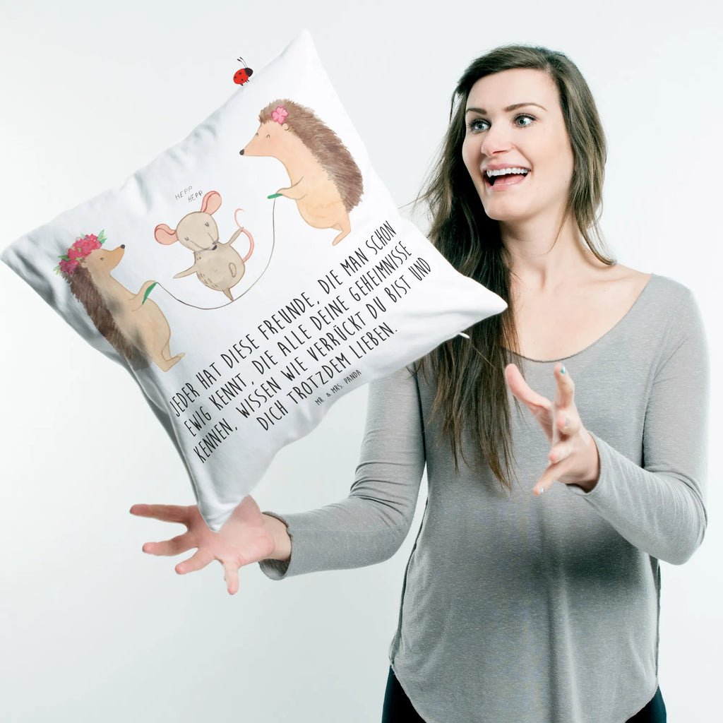 40x40 Kissen Igel Seilhüpfen Polsterkissen, kissen für sofa, kissen für couch, Zierkissen, microfaser zierkissen, microfaser kopfkissen, Sofakissen, Kopfkissen, microfaser sofakissen, Kopfkissen 40x40, kissen 40 x 40, 40x40 kissen, Mikrofaser Kissen, Dekokissen 40x40, Sofakissen 40x40, Kissen, kuschelkissen 40x40, Kissen 40x40, couchkissen 40x40, 40 X 40 Kissen, Motivkissen, sofa kissen, deko kissen, zierkissen 40x40, couch kissen, microfaser dekokissen, zier kissen, Dekokissen Sofa, kissen mikrofaser, wohnzimmer kissen, Kuschelkissen, kuschel kissen, wurfkissen, Couchkissen, Dekokissen, Lustige Sprüche, Tiere, Tiermotive, Gute Laune, Seilspringen, Maus, Kinder, Igel, Kindergarten, Seilhüpfen