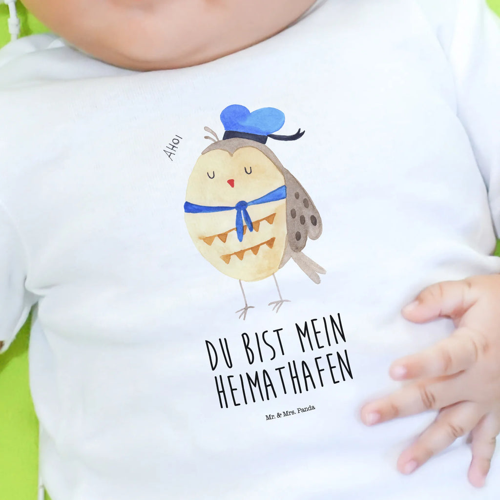 Organic Baby Shirt Eule Matrose Baby Shirt Mädchen, Baby Oberteil, Baby Shirt Neutral, Baby Shirt Klassisch, Baby Shirt Modern, Baby Baumwollshirt, Baby Shirt Mit Spruch, Baby Shirt Erstausstattung, Baby Shirt Mit Aufdruck, Baby Shirt Geschenk, Baby Shirt Gestreift, Baby Shirt Zur Geburt, Baby Sweatshirt, Baby Shirt, Baby Shirt Weiß, Baby Shirt Unisex, Baby Shirt Bunt, Lustiges Baby Shirt, Baby Bio Shirt, Baby Shirt Junge, Baby Jerseyshirt, Baby Hemd, Baby Shirt Pastell, Süßes Baby Shirt, Baby Kurzarmshirt, Baby Langarmshirt, Baby Top, Baby Pullover, Baby Shirt Mit Motiv, Baby T-Shirt, Baby Shirt Alltag, Baby Shirt Grau, Eule, Matrose, Owl, Wortspiel lustig, Seefahrer, Hochzeitstag Geschenk, Eule Deko, Freundin, Eule Spruch, Heimathafen, Ehe