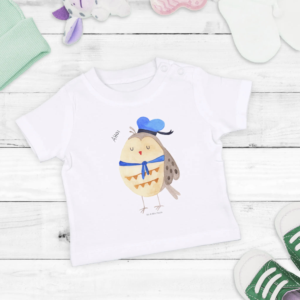 Organic Baby Shirt Eule Matrose Baby Shirt Mädchen, Baby Oberteil, Baby Shirt Neutral, Baby Shirt Klassisch, Baby Shirt Modern, Baby Baumwollshirt, Baby Shirt Mit Spruch, Baby Shirt Erstausstattung, Baby Shirt Mit Aufdruck, Baby Shirt Geschenk, Baby Shirt Gestreift, Baby Shirt Zur Geburt, Baby Sweatshirt, Baby Shirt, Baby Shirt Weiß, Baby Shirt Unisex, Baby Shirt Bunt, Lustiges Baby Shirt, Baby Bio Shirt, Baby Shirt Junge, Baby Jerseyshirt, Baby Hemd, Baby Shirt Pastell, Süßes Baby Shirt, Baby Kurzarmshirt, Baby Langarmshirt, Baby Top, Baby Pullover, Baby Shirt Mit Motiv, Baby T-Shirt, Baby Shirt Alltag, Baby Shirt Grau, Eule, Matrose, Owl, Wortspiel lustig, Seefahrer, Hochzeitstag Geschenk, Eule Deko, Freundin, Eule Spruch, Heimathafen, Ehe