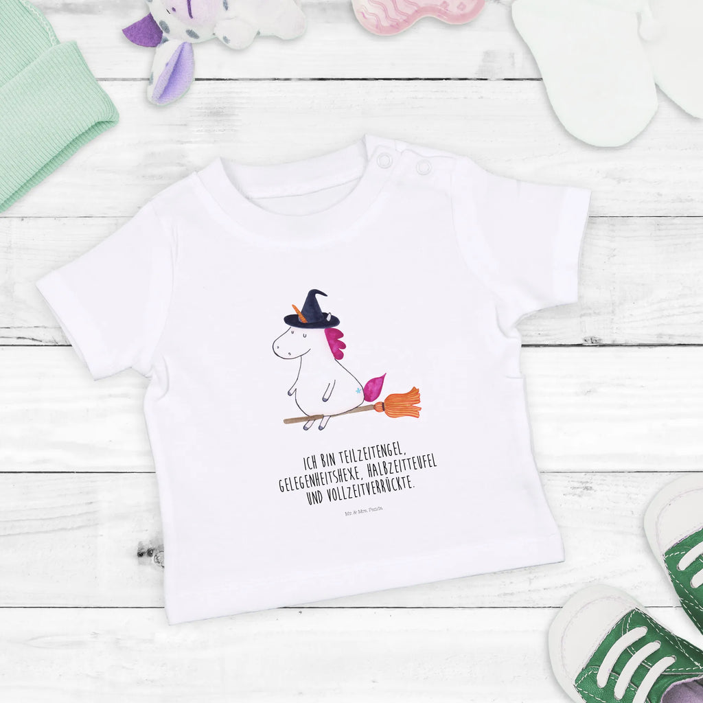 Organic Baby Shirt unicorn Witch Baby Kurzarmshirt, Baby Shirt Weiß, Baby Shirt Mädchen, Baby Langarmshirt, Baby Shirt Gestreift, Baby Hemd, Baby Shirt Neutral, Baby Oberteil, Baby Shirt Mit Motiv, Baby Shirt Modern, Baby Shirt Mit Aufdruck, Baby Top, Baby Pullover, Baby Shirt Erstausstattung, Baby Shirt Klassisch, Baby Shirt Bunt, Baby Shirt Geschenk, Baby Baumwollshirt, Baby Shirt Alltag, Baby Jerseyshirt, Baby T-Shirt, Baby Shirt Mit Spruch, Baby Shirt, Baby Shirt Junge, Baby Shirt Zur Geburt, Baby Shirt Unisex, Baby Shirt Grau, Baby Shirt Pastell, Süßes Baby Shirt, Baby Bio Shirt, Baby Sweatshirt, Lustiges Baby Shirt, Einhorn Deko, Einhörner, Einhorn, Unicorn, Leben, Zicke, Frau, Verrückte, Hexe, Freundin, Ehefrau, Engel, Teufel