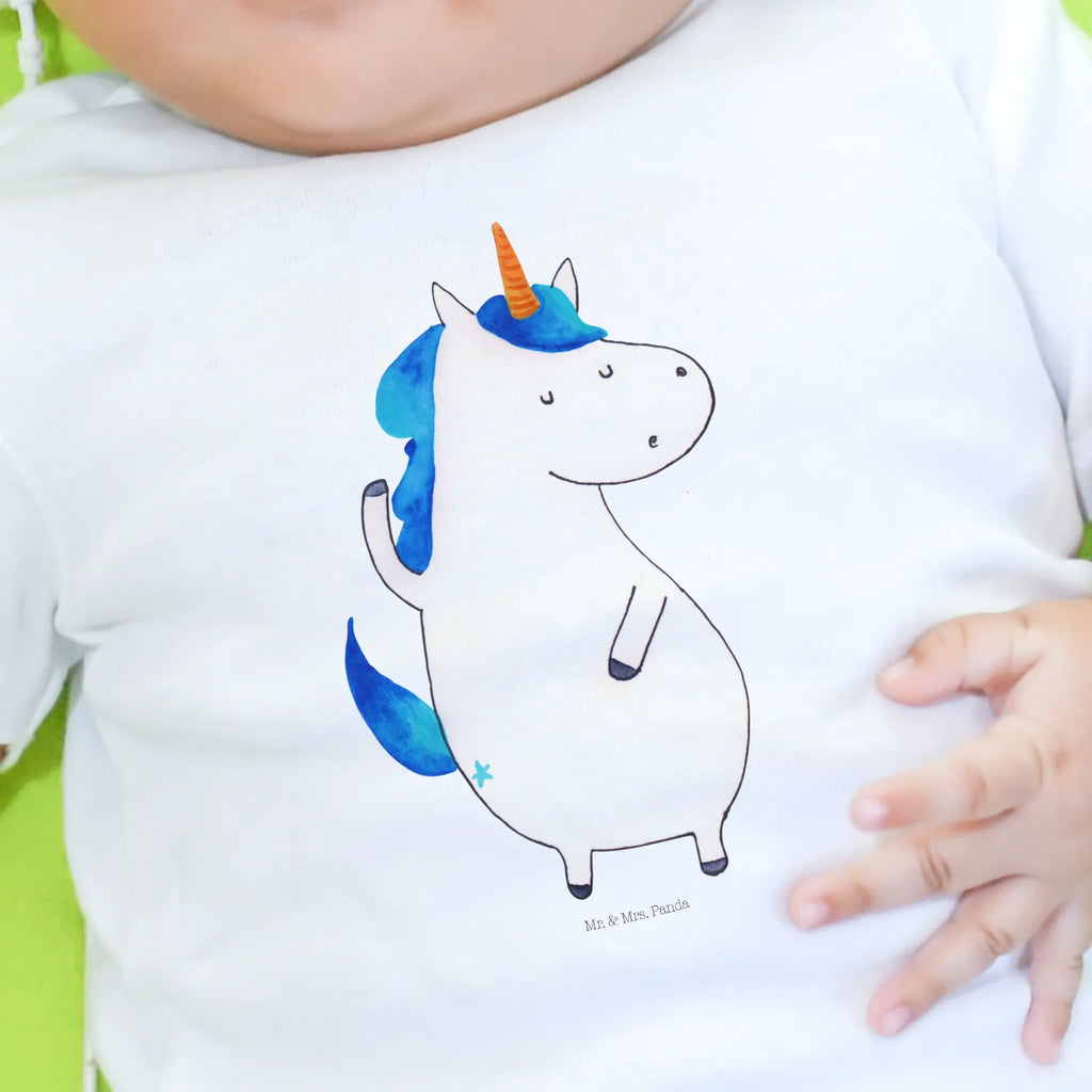 Organic Baby Shirt unicorn Man Baby Shirt Erstausstattung, Baby Shirt Alltag, Baby Shirt Mädchen, Baby Shirt Grau, Baby Langarmshirt, Baby Top, Baby Shirt Modern, Baby Shirt Pastell, Baby Shirt Mit Aufdruck, Baby Jerseyshirt, Baby Shirt, Baby Shirt Klassisch, Baby Shirt Gestreift, Baby Shirt Neutral, Lustiges Baby Shirt, Baby Baumwollshirt, Baby Shirt Geschenk, Baby Shirt Weiß, Baby Shirt Bunt, Baby Shirt Junge, Baby Hemd, Süßes Baby Shirt, Baby Bio Shirt, Baby Oberteil, Baby Pullover, Baby Shirt Zur Geburt, Baby Sweatshirt, Baby Kurzarmshirt, Baby Shirt Unisex, Baby Shirt Mit Spruch, Baby Shirt Mit Motiv, Baby T-Shirt, Einhorn, Einhörner, Einhorn Deko, Unicorn, BFF, Mann, beste, Familie, Freundin, Party, cool, hübsch, bester Freund