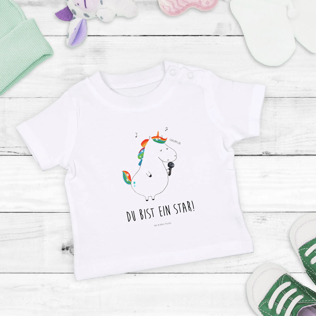 Organic Baby Shirt Einhorn Sänger Baby Shirt Junge, Baby Shirt Bunt, Baby Oberteil, Baby Hemd, Baby Shirt, Baby Shirt Mit Aufdruck, Baby Shirt Modern, Süßes Baby Shirt, Baby Shirt Geschenk, Baby Shirt Erstausstattung, Baby Shirt Klassisch, Baby Shirt Unisex, Baby Baumwollshirt, Baby Shirt Alltag, Baby Shirt Mit Spruch, Baby Shirt Mit Motiv, Baby Bio Shirt, Lustiges Baby Shirt, Baby Kurzarmshirt, Baby Shirt Grau, Baby Shirt Gestreift, Baby Shirt Zur Geburt, Baby Shirt Pastell, Baby Shirt Mädchen, Baby Pullover, Baby Sweatshirt, Baby Shirt Weiß, Baby Shirt Neutral, Baby T-Shirt, Baby Langarmshirt, Baby Top, Baby Jerseyshirt, Einhorn Deko, Einhörner, Einhorn, Unicorn, Feier, Freundin, Disco, Glitzer, Geburtstag, Konfetti, Sänger, Fest, Sängerin, Party