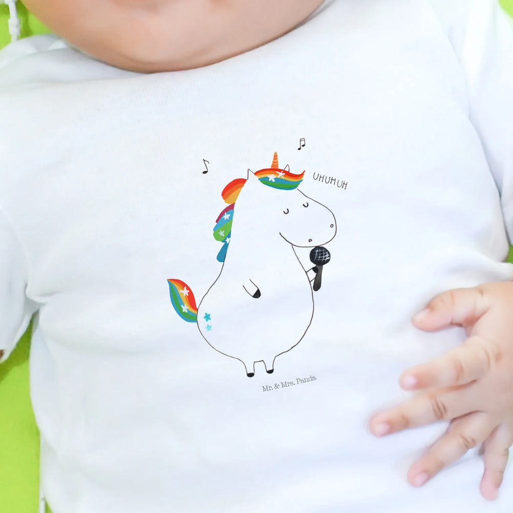 Organic Baby Shirt Einhorn Sänger Baby Shirt Junge, Baby Shirt Bunt, Baby Oberteil, Baby Hemd, Baby Shirt, Baby Shirt Mit Aufdruck, Baby Shirt Modern, Süßes Baby Shirt, Baby Shirt Geschenk, Baby Shirt Erstausstattung, Baby Shirt Klassisch, Baby Shirt Unisex, Baby Baumwollshirt, Baby Shirt Alltag, Baby Shirt Mit Spruch, Baby Shirt Mit Motiv, Baby Bio Shirt, Lustiges Baby Shirt, Baby Kurzarmshirt, Baby Shirt Grau, Baby Shirt Gestreift, Baby Shirt Zur Geburt, Baby Shirt Pastell, Baby Shirt Mädchen, Baby Pullover, Baby Sweatshirt, Baby Shirt Weiß, Baby Shirt Neutral, Baby T-Shirt, Baby Langarmshirt, Baby Top, Baby Jerseyshirt, Einhorn Deko, Einhörner, Einhorn, Unicorn, Feier, Freundin, Disco, Glitzer, Geburtstag, Konfetti, Sänger, Fest, Sängerin, Party