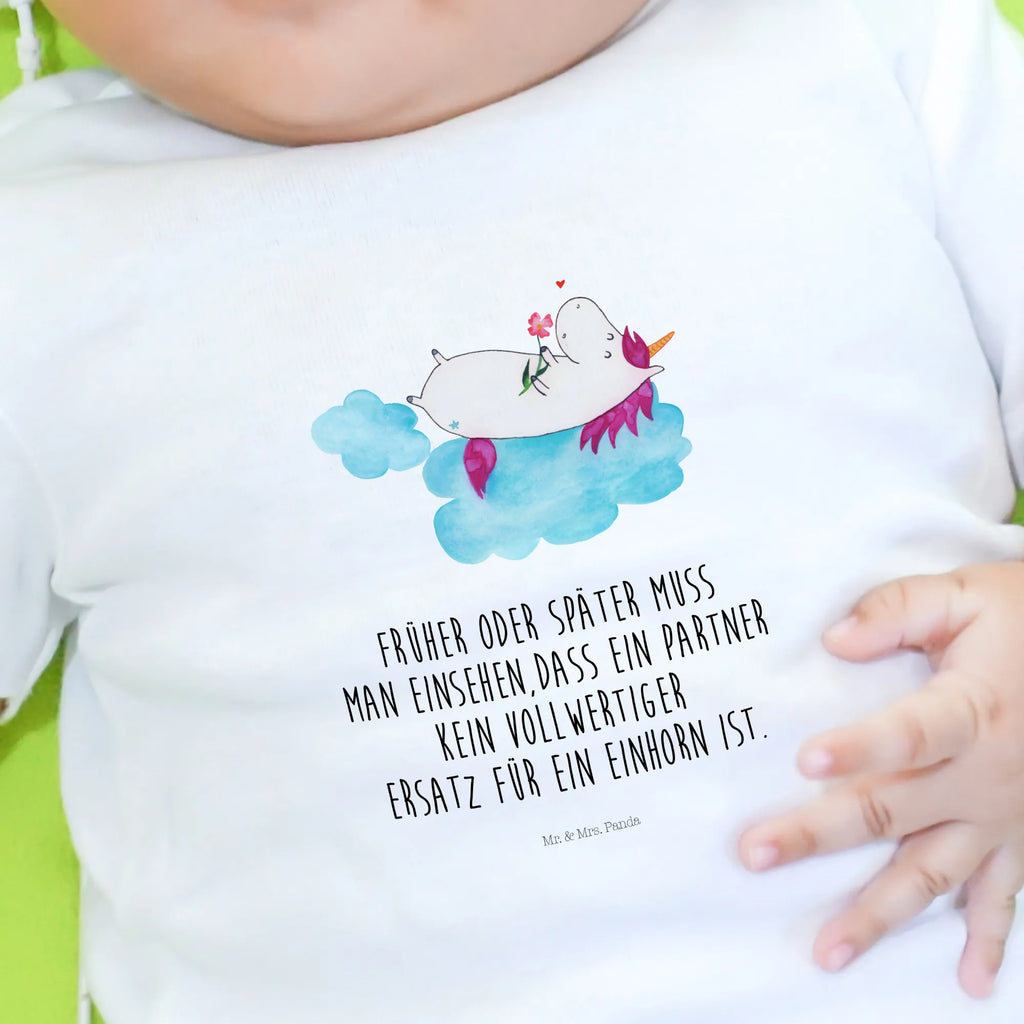 Organic Baby Shirt Einhorn Verliebt Lustiges Baby Shirt, Süßes Baby Shirt, Baby Shirt Alltag, Baby Oberteil, Baby Shirt Erstausstattung, Baby Shirt Modern, Baby Shirt Mit Spruch, Baby Hemd, Baby Shirt Geschenk, Baby Kurzarmshirt, Baby Baumwollshirt, Baby Shirt Junge, Baby Shirt Gestreift, Baby Shirt Klassisch, Baby Shirt Unisex, Baby Shirt, Baby Bio Shirt, Baby Shirt Bunt, Baby Pullover, Baby Jerseyshirt, Baby T-Shirt, Baby Sweatshirt, Baby Shirt Grau, Baby Shirt Mädchen, Baby Top, Baby Shirt Mit Aufdruck, Baby Shirt Zur Geburt, Baby Langarmshirt, Baby Shirt Pastell, Baby Shirt Mit Motiv, Baby Shirt Weiß, Baby Shirt Neutral, Einhorn Deko, Einhörner, Einhorn, Unicorn, Wolke, Verliebt, Liebe, Freundin, Liebesbeweis
