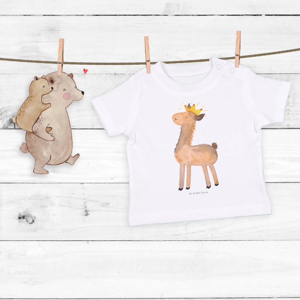Organic Baby Shirt Lama König Baby Shirt Neutral, Baby Sweatshirt, Baby Bio Shirt, Baby Shirt Unisex, Baby Shirt Weiß, Baby Shirt, Baby Shirt Klassisch, Baby Shirt Mädchen, Baby Shirt Grau, Baby Shirt Zur Geburt, Baby Jerseyshirt, Baby Shirt Bunt, Baby Shirt Erstausstattung, Baby Shirt Pastell, Süßes Baby Shirt, Baby Shirt Mit Spruch, Baby Shirt Mit Aufdruck, Baby Shirt Mit Motiv, Baby Baumwollshirt, Baby Shirt Junge, Baby Hemd, Baby Oberteil, Baby Pullover, Baby T-Shirt, Baby Shirt Alltag, Baby Shirt Modern, Baby Shirt Geschenk, Baby Shirt Gestreift, Baby Top, Baby Langarmshirt, Baby Kurzarmshirt, Lustiges Baby Shirt, Lama, Alpaka, Königin, Abitur, Freundin, Kollegin, Papa, Büro Kollege, Vorgesetzter, Mama, König, Abi, Lamas, Chef