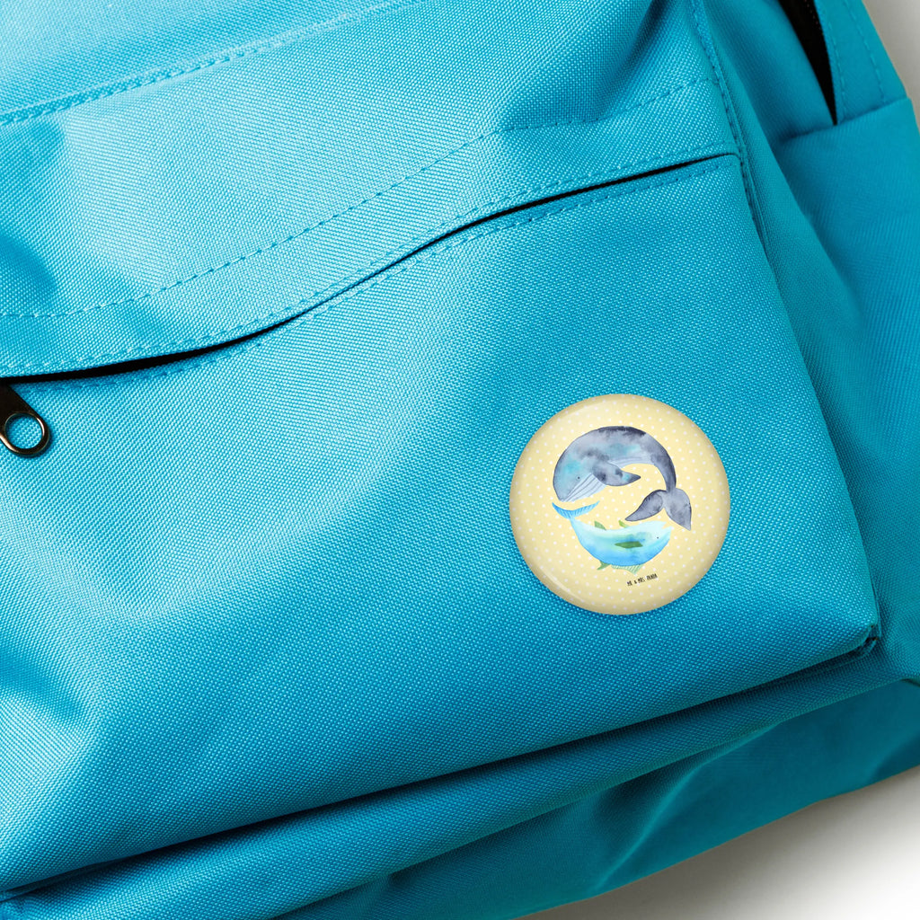 Button whale tuna Werbebutton 50 mm, Button-Kollektion 50 mm, Vereinsbutton 50 mm, Button-Set 50 mm, Button-Presse 50 mm, Sammlerbutton 50 mm, Button-Logo 50 mm, Runde Buttons 50 mm, Badge 50 mm, Button Abzeichen 50 mm, Marketingbutton 50 mm, Eventbutton 50 mm, Button-Sonderedition 50 mm, Pin-Button 50 mm, Button 50 mm, Pin 50 mm, Festivalbutton 50 mm, Button-Lieferung 50 mm, Button-Druck 50 mm, Button-Edition 50 mm, Button-Motiv 50 mm, Button-Anstecker 50 mm, Ansteckbutton 50 mm, Button-Pin 50 mm, Button-Button 50 mm, Button-Sujet 50 mm, Button-Design 50 mm, Button-Badge 50 mm, Button-Emblem 50 mm, Tiermotive, Gute Laune, lustige Sprüche, Tiere, Spruch lustig, Spruch des Tages, Flachwitz, Wal, Wahl, Wortwitz lustig, Witz, Flachwitz Geschenk, Tunfisch