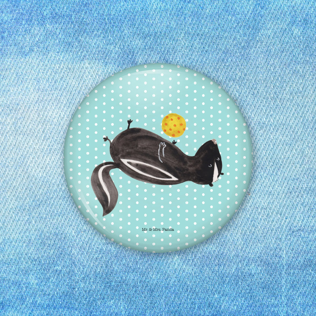 Button Stinktier Ball Button-Druck 50 mm, Button-Logo 50 mm, Vereinsbutton 50 mm, Button-Emblem 50 mm, Button 50 mm, Button-Presse 50 mm, Button-Pin 50 mm, Button-Edition 50 mm, Button Abzeichen 50 mm, Pin-Button 50 mm, Button-Button 50 mm, Runde Buttons 50 mm, Eventbutton 50 mm, Button-Sujet 50 mm, Sammlerbutton 50 mm, Ansteckbutton 50 mm, Button-Badge 50 mm, Festivalbutton 50 mm, Pin 50 mm, Werbebutton 50 mm, Button-Sonderedition 50 mm, Button-Set 50 mm, Button-Kollektion 50 mm, Badge 50 mm, Button-Design 50 mm, Marketingbutton 50 mm, Button-Lieferung 50 mm, Button-Motiv 50 mm, Button-Anstecker 50 mm, Stinktier, Skunk, verspielt, Wildtier, Stinki, Stinker, Weisheit, Raubtier