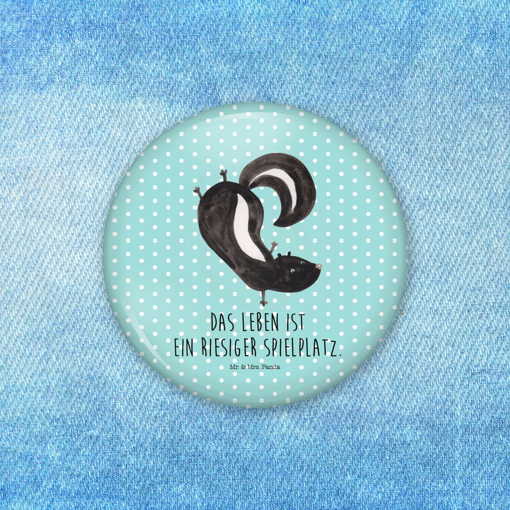 Button Stinktier Handstand Button 50 mm, Eventbutton 50 mm, Marketingbutton 50 mm, Button-Presse 50 mm, Button-Druck 50 mm, Runde Buttons 50 mm, Button-Edition 50 mm, Button-Lieferung 50 mm, Werbebutton 50 mm, Button-Logo 50 mm, Ansteckbutton 50 mm, Button-Design 50 mm, Button-Button 50 mm, Button-Sujet 50 mm, Button-Sonderedition 50 mm, Button Abzeichen 50 mm, Button-Badge 50 mm, Button-Emblem 50 mm, Button-Kollektion 50 mm, Button-Set 50 mm, Button-Anstecker 50 mm, Button-Motiv 50 mm, Sammlerbutton 50 mm, Pin 50 mm, Pin-Button 50 mm, Button-Pin 50 mm, Festivalbutton 50 mm, Badge 50 mm, Vereinsbutton 50 mm, Stinktier, Skunk, Stinker, Raubtier, Wildtier, Spielplatz, Kind, Stinki, verpielt