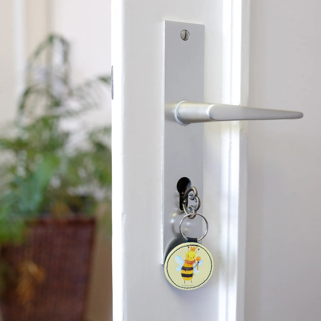Rund Schlüsselanhänger Biene König Schlüsselanhänger, Schlüsselanhänger Für Herren, Schlüsselanhänger Liebe, Schlüsselanhänger Geschenk, Schlüsselanhänger Personalisierbar, Schlüsselanhänger Elegant, Schlüsselanhänger Holz, Schlüsselanhänger Mit Gravur, Schlüsselanhänger Mit Foto, Schlüsselanhänger Klassisch, Schlüsselanhänger Partner, Schlüsselanhänger Handgemacht, Schlüsselanhänger Haus, Schlüsselaccessoire, Schlüsselanhänger Mit Spruch, Schlüsselanhänger Nachhaltig, Schlüsselanhänger Lustig, Schlüsselanhänger Stoff, Schlüsselanhänger Bunt, Schlüsselanhänger Herz, Schlüsselband, Schlüsselring, Schlüsselanhänger Auto, Schlüsselanhänger Freundschaft, Schlüsselanhänger Schlüssel, Schlüsselanhänger Für Paare, Schlüsselanhänger Tiermotiv, Schlüsselanhänger Niedlich, Schlüsselanhänger Mit Motiv, Schlüsselanhänger Kunststoff, Schlüsselanhänger Filz, Schlüsselanhänger Für Kinder, Schlüsselanhänger Geburtstag, Schlüsselhalter, Schlüsselanhänger Metall, Schlüsselanhänger Für Damen, Schlüsselanhänger Modern, Schlüsselanhänger Leder, Schlüsselanhänger Mit Namen, Biene, Wespe, Hummel