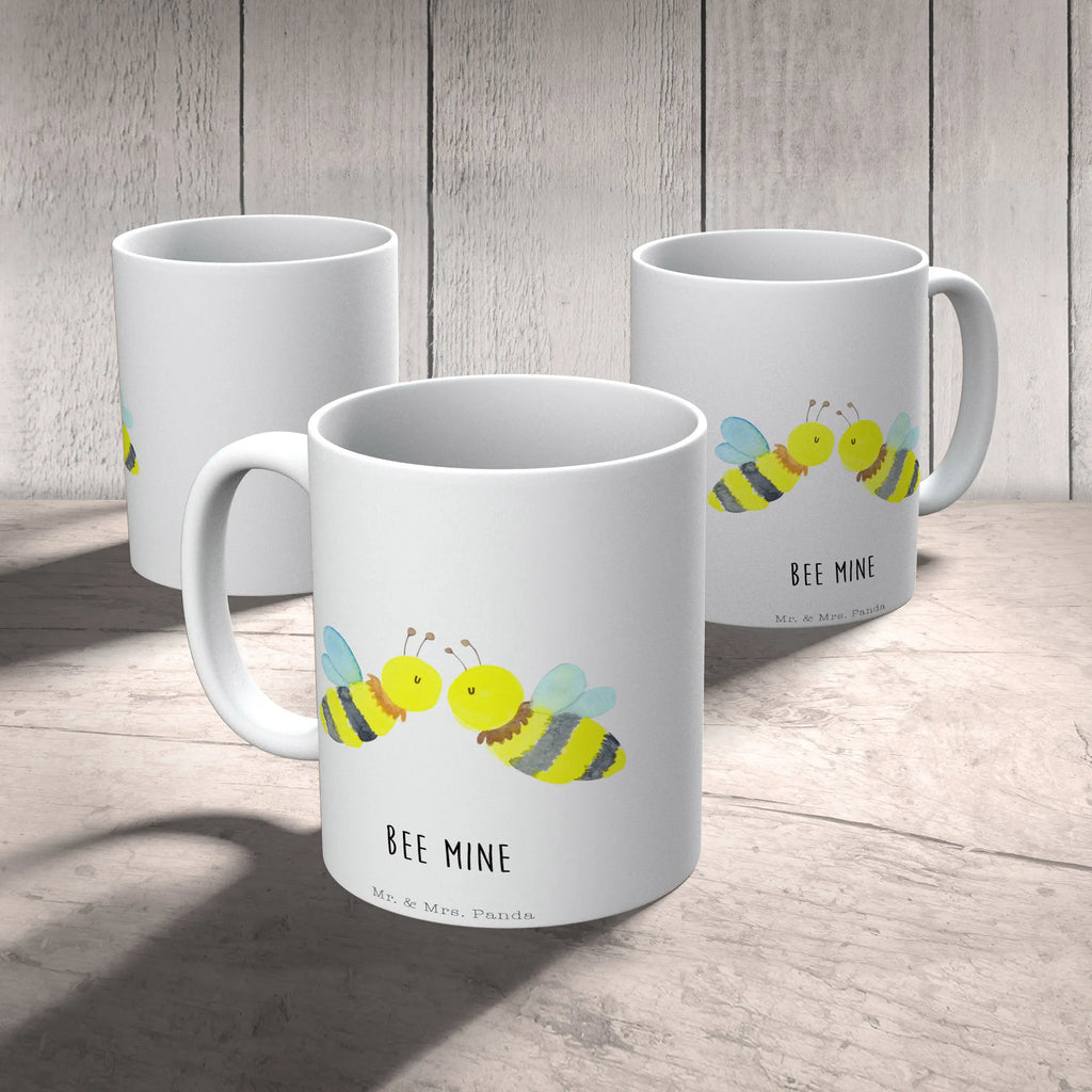Tasse Biene Liebe kaffeetasse bedruckt, Tasse mit Motiv, Teetasse, Frühstückstasse, tasse für kaffee, Sprüchetasse, Keramikbecher, Trinkbecher, Henkeltasse, Mug, Frühstücksbecher, Keramiktasse, Becher, Henkelbecher, Motivtasse, Designtasse, Kaffeebecher, heißgetränkebecher, Trinktasse, tasse für büro, Dekotasse, haferl, Kakaotasse, kaffeetasse keramik, Tasse mit Spruch, Bürobecher, Tasse, Kaffeepott, kaffeebecher bedruckt, Geschenktasse, Teebecher, Kaffeetasse, design tasse, milchkaffeetasse, kaffeebecher keramik, Teepott, Bedruckte Tasse, statement tasse, Coffee Mug, Pott, schöne tasse, hochwertige tasse, Bürotasse, Wespe, Hummel, Biene