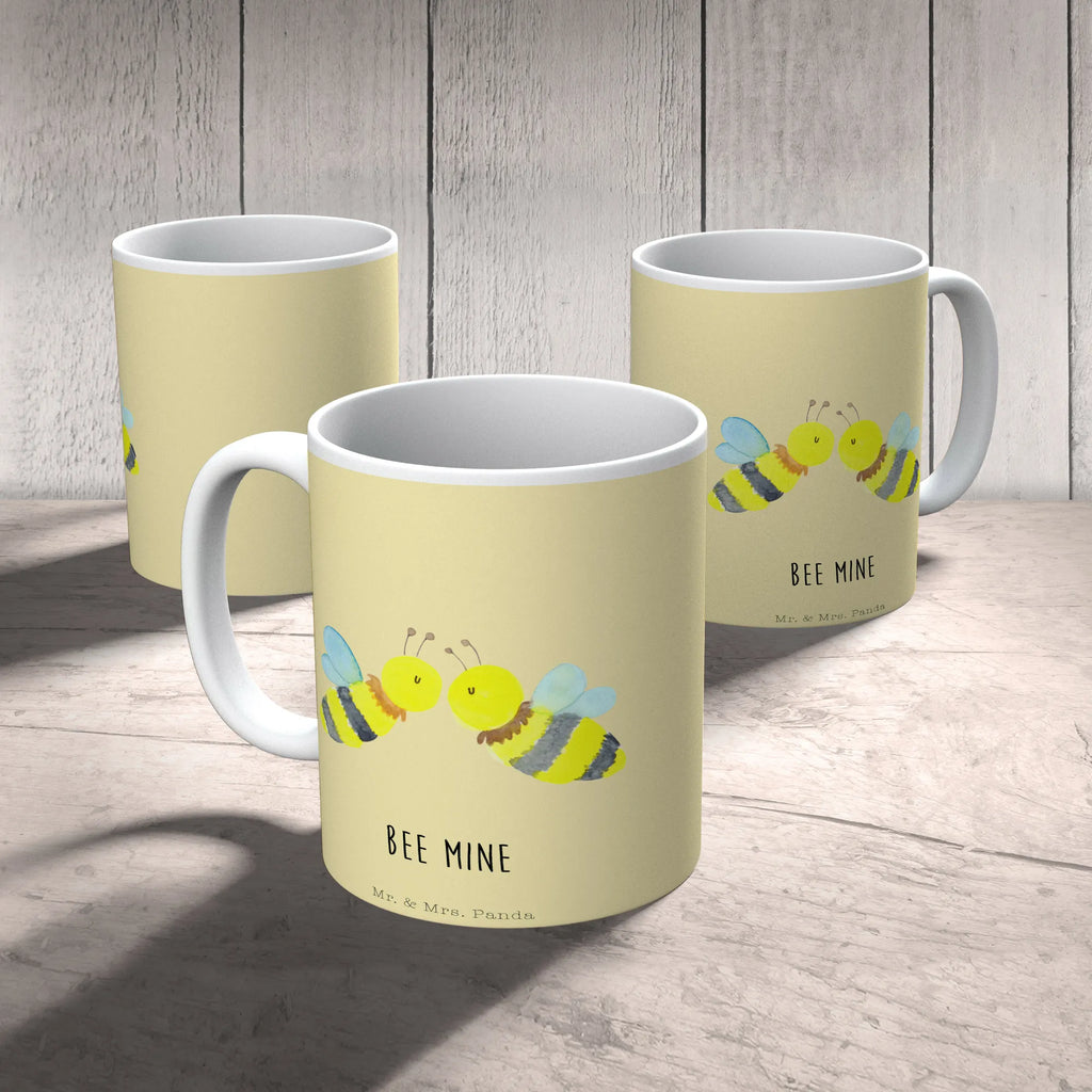 Tasse Biene Liebe kaffeetasse bedruckt, Tasse mit Motiv, Teetasse, Frühstückstasse, tasse für kaffee, Sprüchetasse, Keramikbecher, Trinkbecher, Henkeltasse, Mug, Frühstücksbecher, Keramiktasse, Becher, Henkelbecher, Motivtasse, Designtasse, Kaffeebecher, heißgetränkebecher, Trinktasse, tasse für büro, Dekotasse, haferl, Kakaotasse, kaffeetasse keramik, Tasse mit Spruch, Bürobecher, Tasse, Kaffeepott, kaffeebecher bedruckt, Geschenktasse, Teebecher, Kaffeetasse, design tasse, milchkaffeetasse, kaffeebecher keramik, Teepott, Bedruckte Tasse, statement tasse, Coffee Mug, Pott, schöne tasse, hochwertige tasse, Bürotasse, Wespe, Hummel, Biene