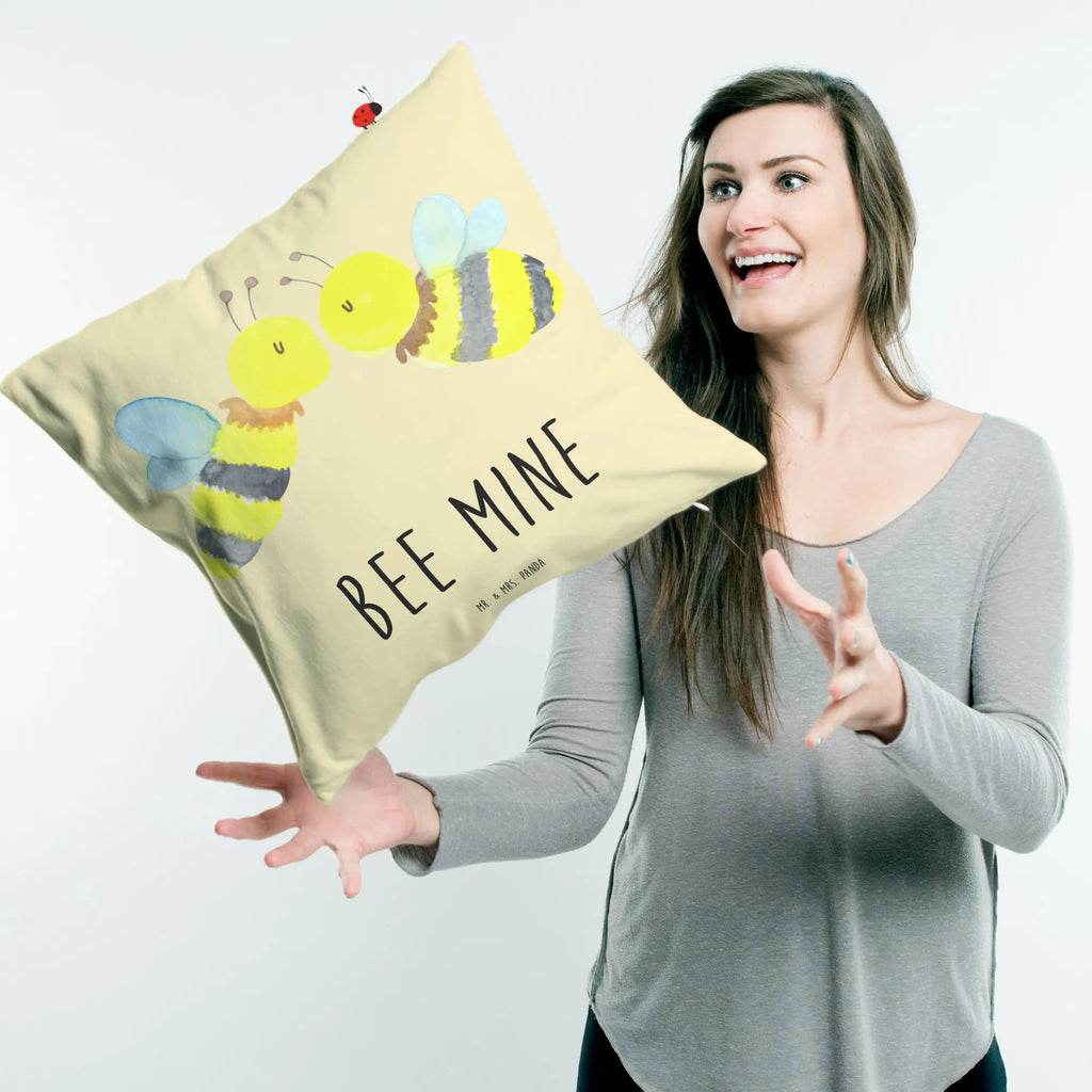 40x40 Kissen Biene Liebe Sofakissen, Kissenhülle 40x40, Dekokissen 40x40, Sofakissen 40x40, Couchkissen, Kissenbezug 40x40, Kissenbezüge, Kopfkissen 40x40, Motivkissen, Kissen 40x40, Kissen 40x40 Waschbar, Kissen, Dekokissen, Kopfkissen, Zierkissen, sitzkissen, Dekokissen Sofa, Kissenhülle, sofakissen, Biene, Wespe, Hummel